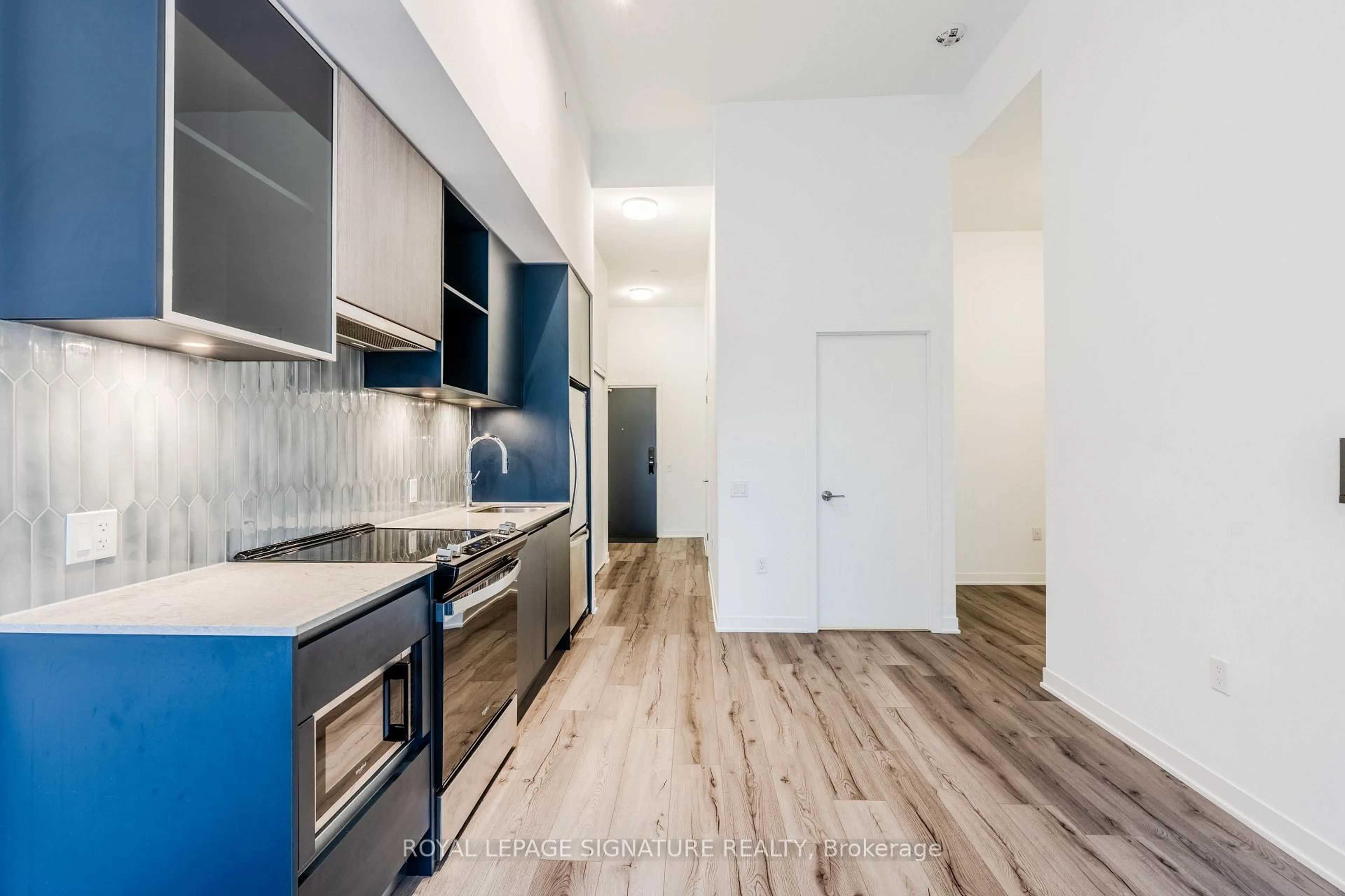 Unknown for 395 Dundas St #132, Oakville Ontario L6M 5R8