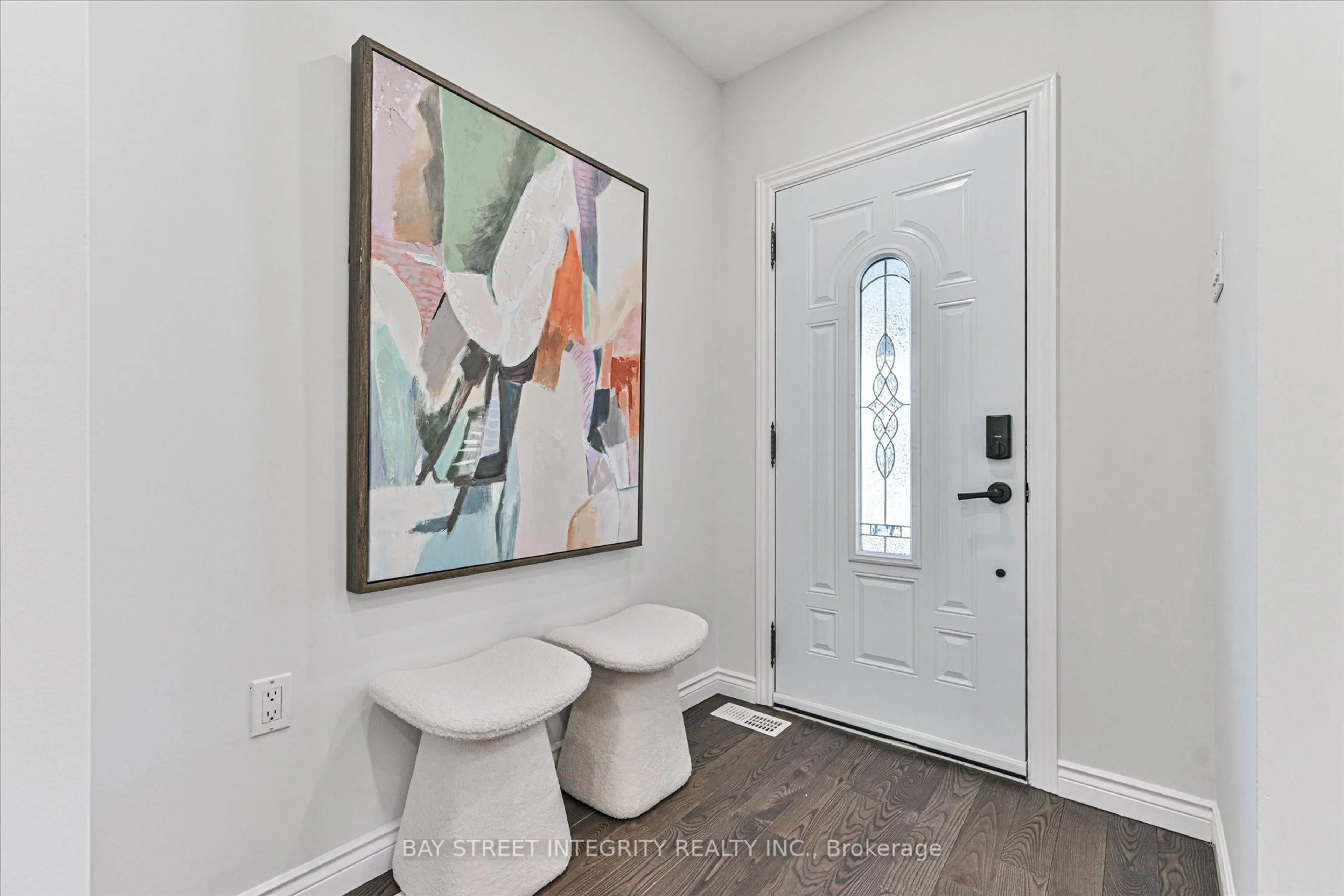 Indoor entryway for 99 Symons St, Toronto Ontario M8V 1V1