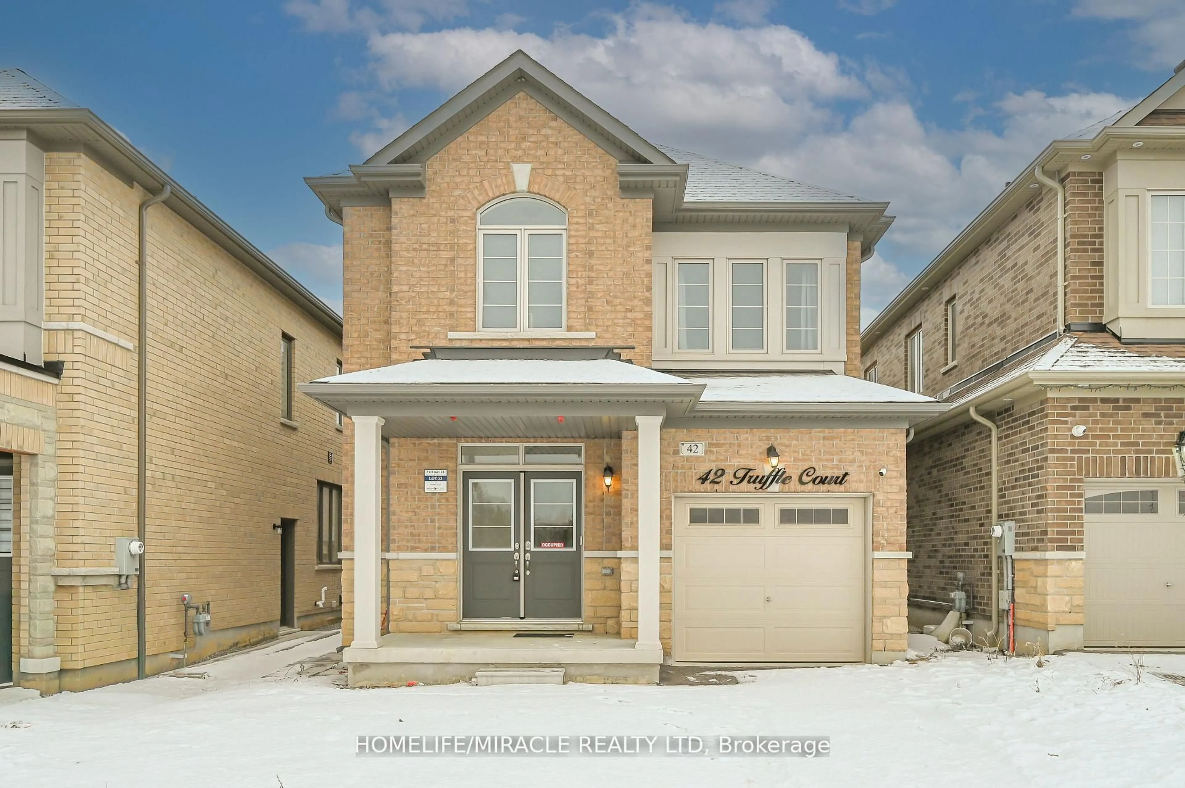 Home with brick exterior material, street for 42 Truffle Crt, Brampton Ontario L7A 5A6