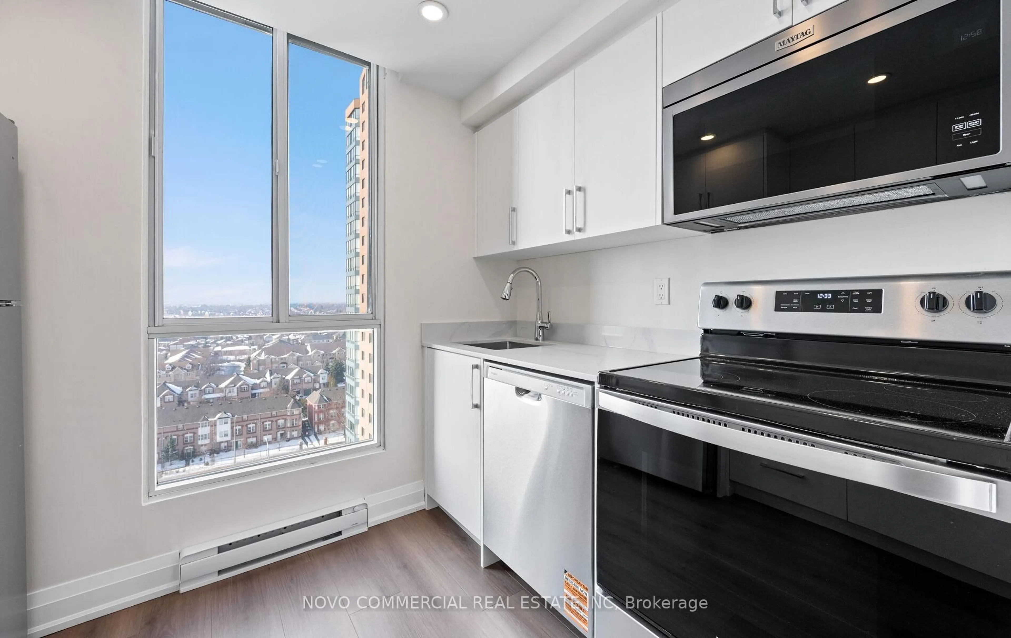 Standard kitchen, unknown for 145 Hillcrest Ave #1216, Mississauga Ontario L5B 3Z1