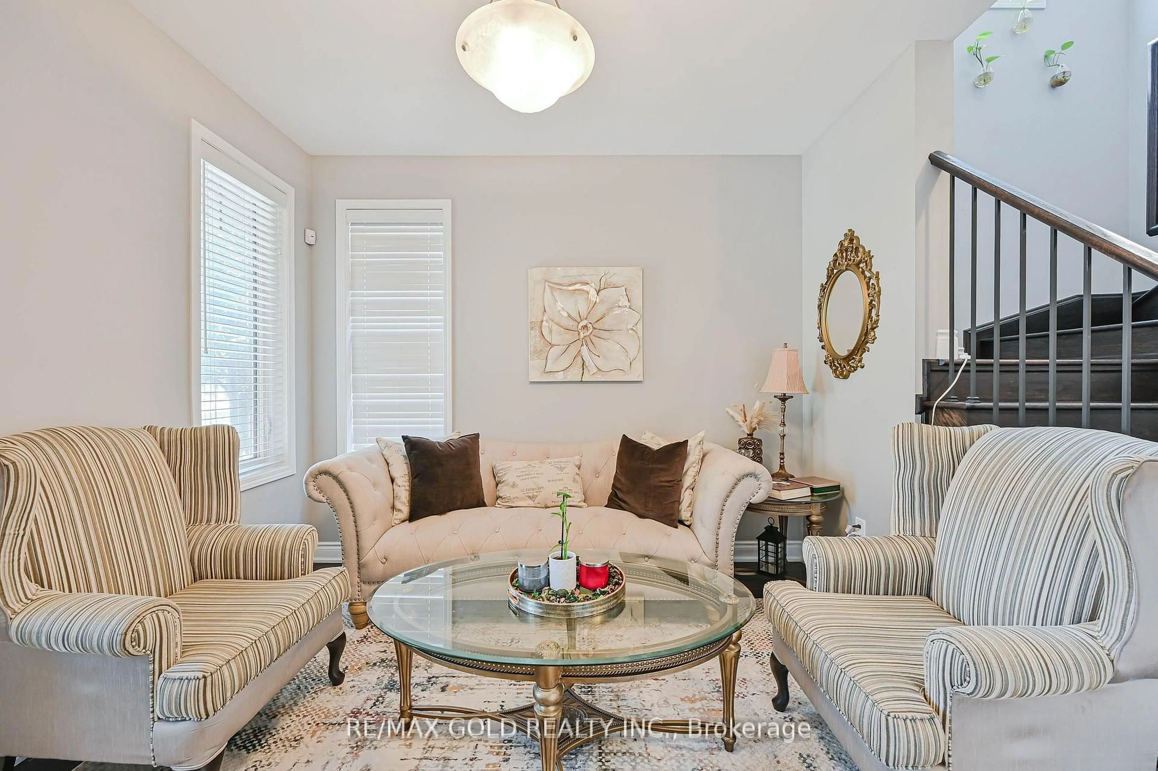 Living room with furniture, unknown for 20 Meadowcrest Lane, Brampton Ontario L7A 0T8