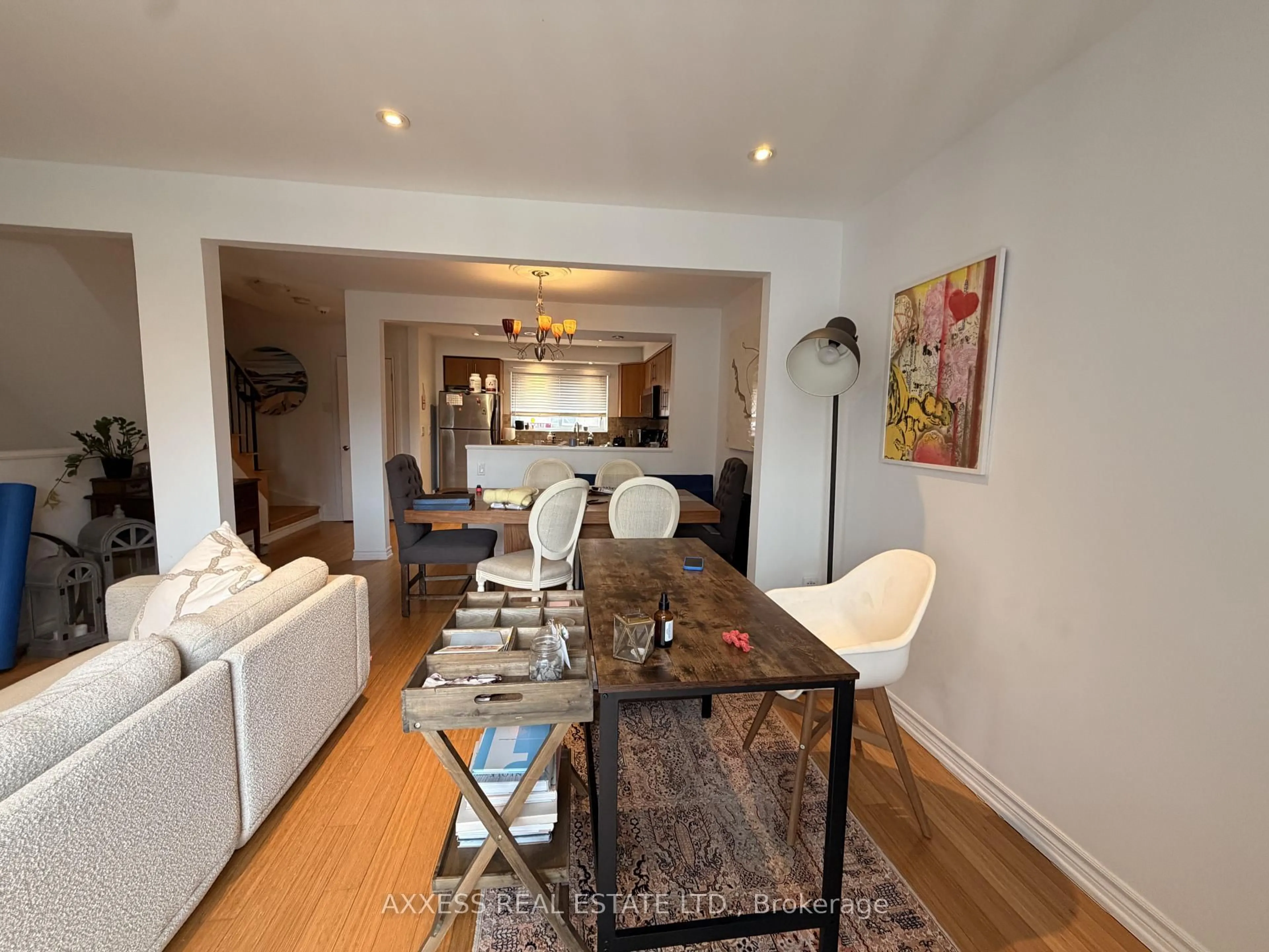 Unknown for 98 BROCK St #3, Oakville Ontario L6K 2Z1