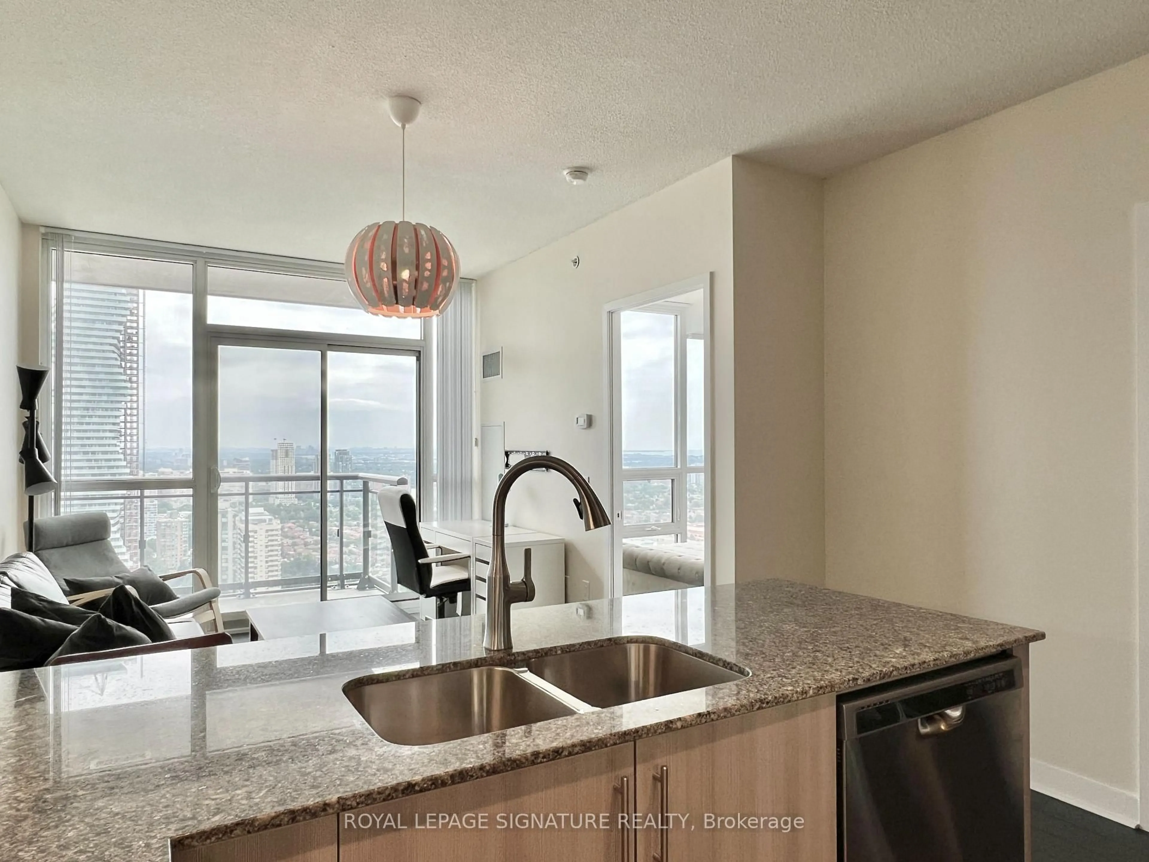 Open concept kitchen, unknown for 3975 Grand Park Dr #3301, Mississauga Ontario L5B 4M6