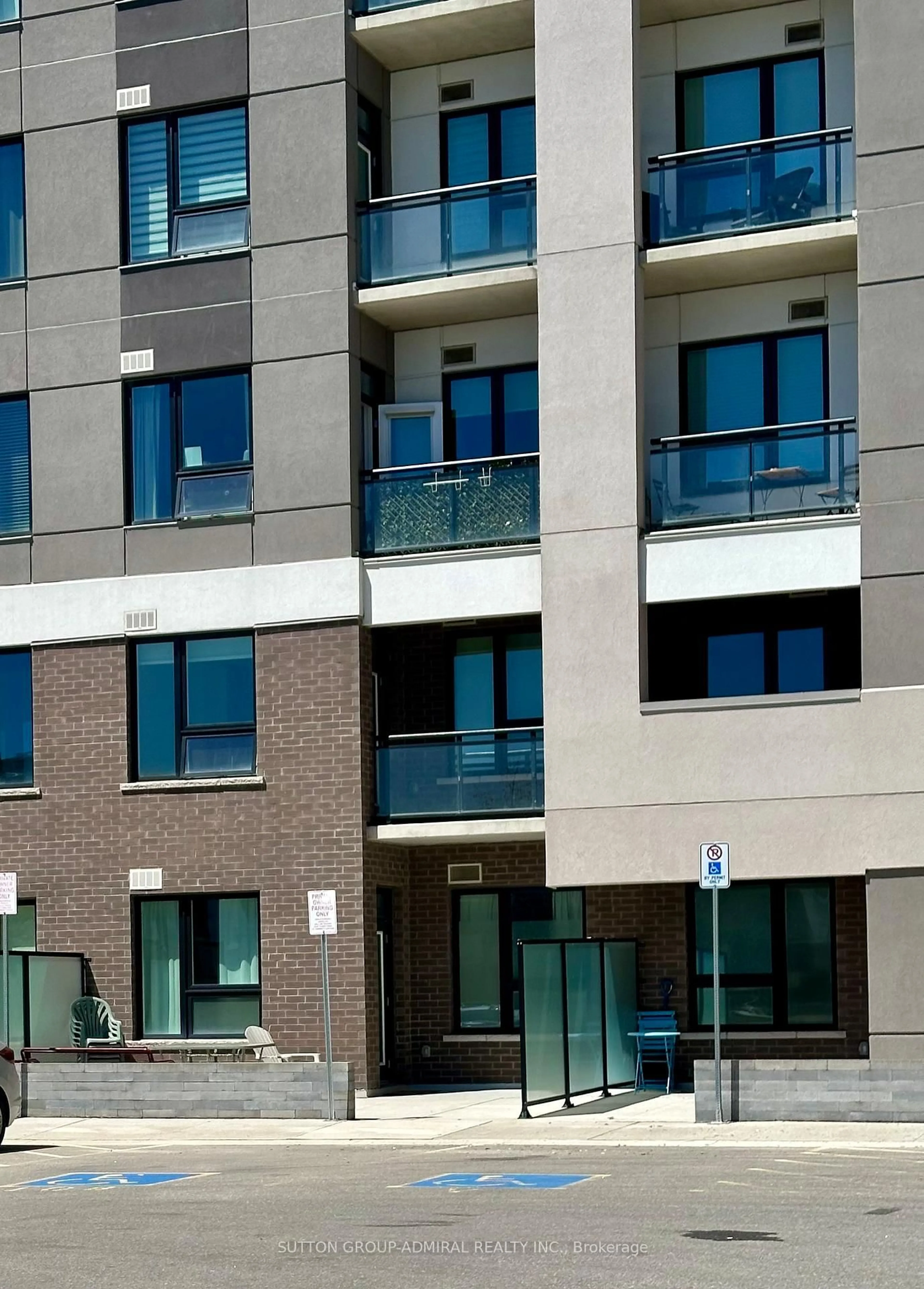 Unknown for 1105 Leger Way #103, Milton Ontario L9E 1K7