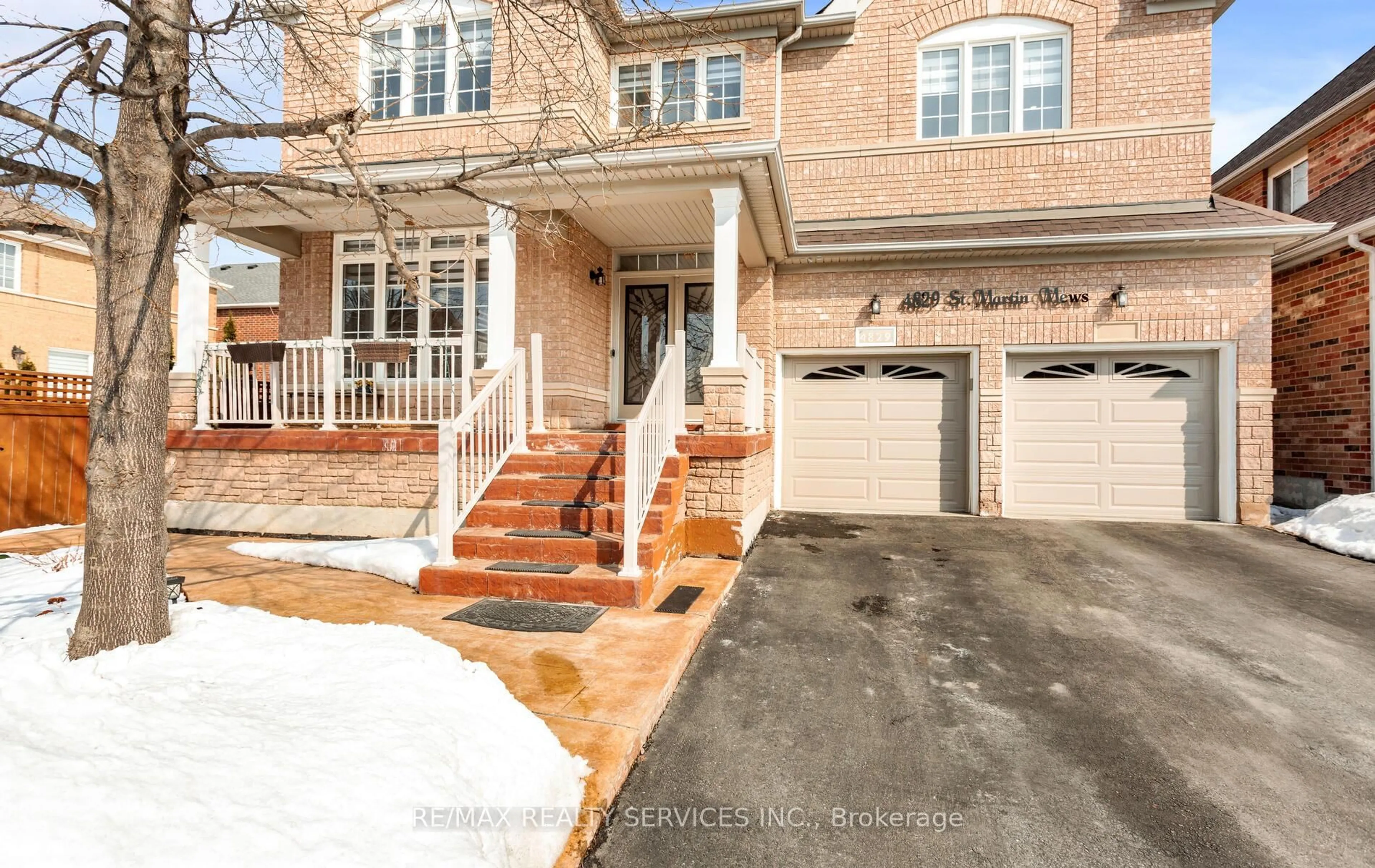 Unknown for 4829 St. Martin Mews, Mississauga Ontario L5M 7J9