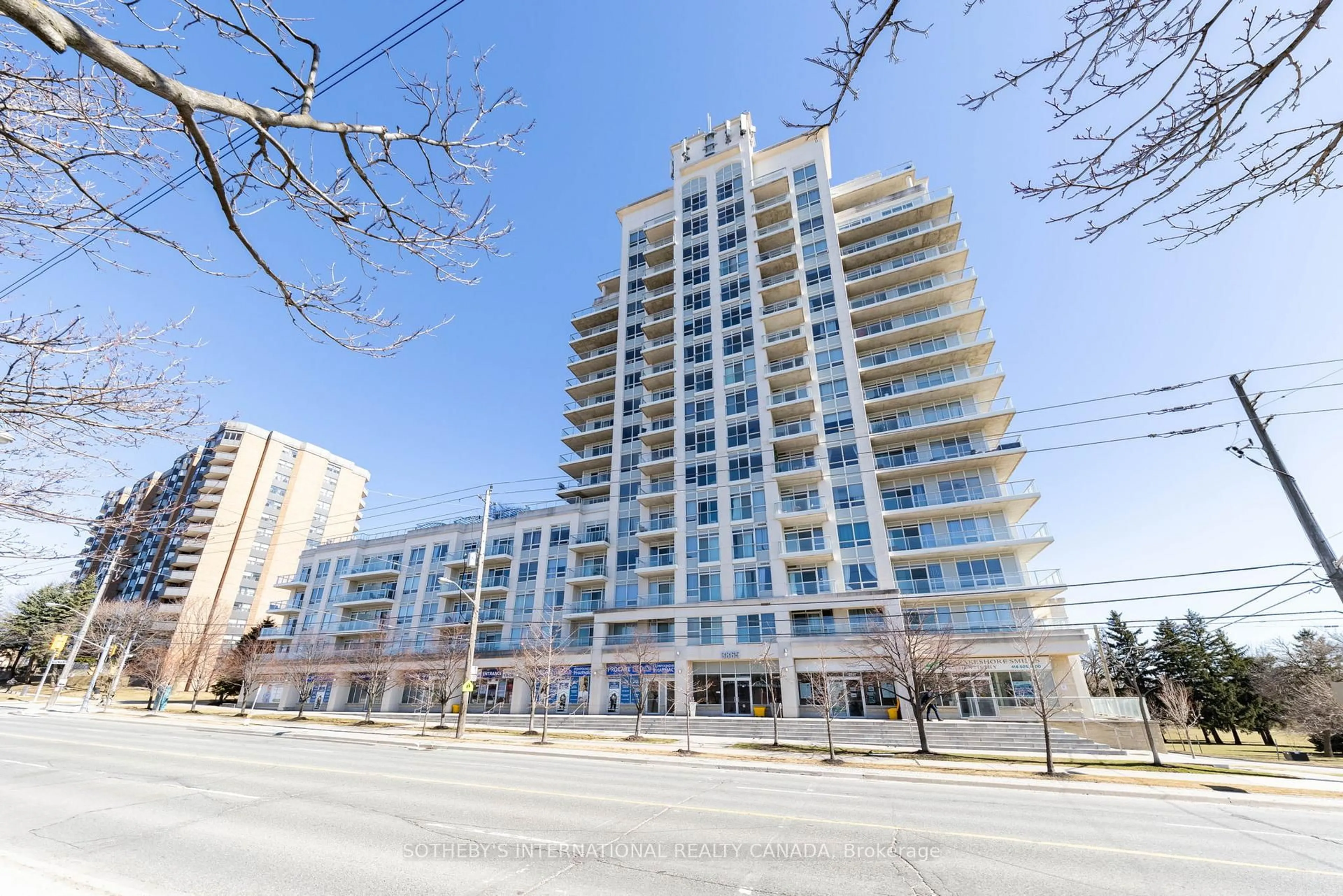 Patio, building for 3865 Lake Shore Blvd #1602, Toronto Ontario M8W 0A2