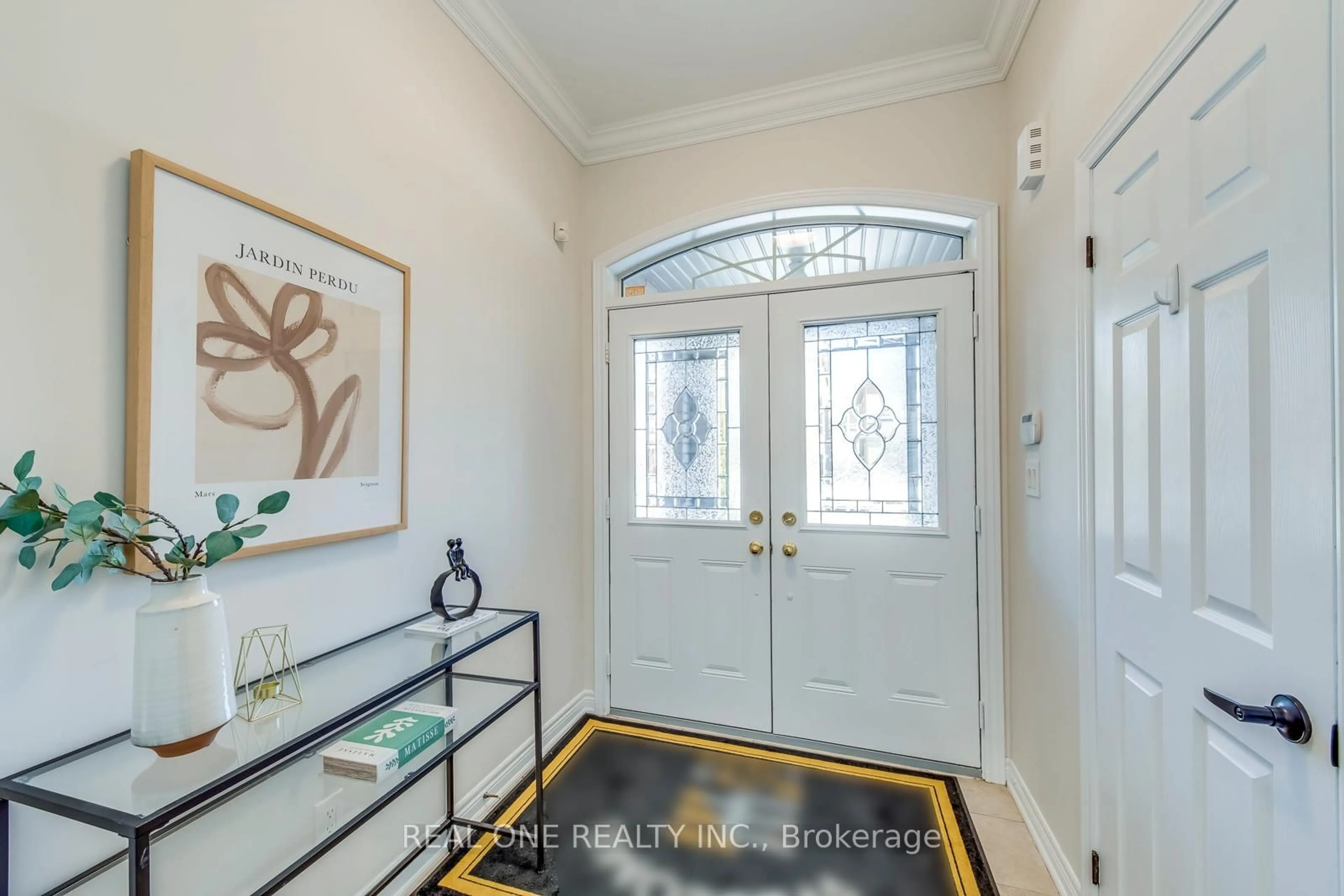 Indoor entryway for 4265 Ryan Lane, Burlington Ontario L7M 0M3