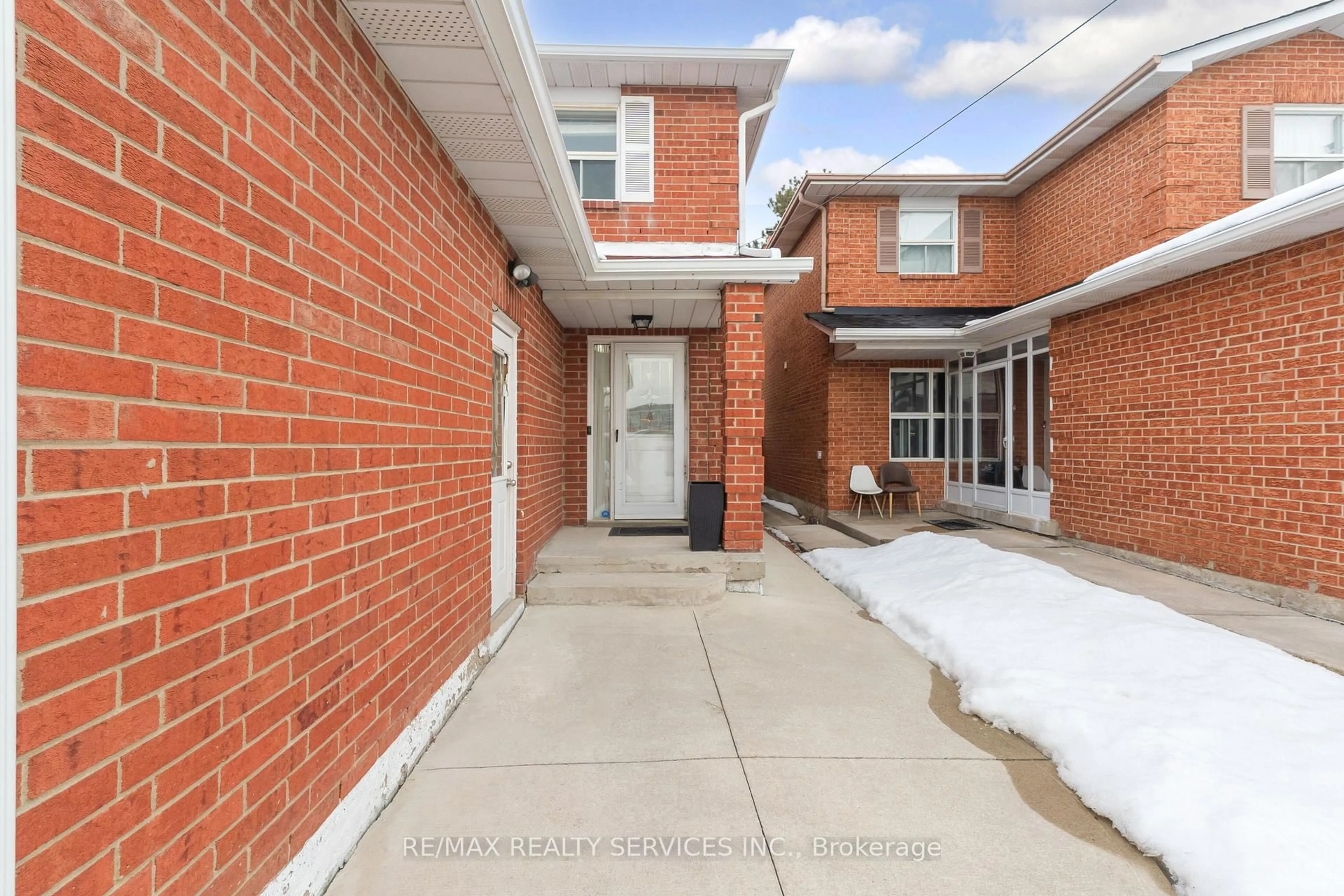 Home with brick exterior material, street for 78 Wildercroft Ave, Brampton Ontario L6V 4G5