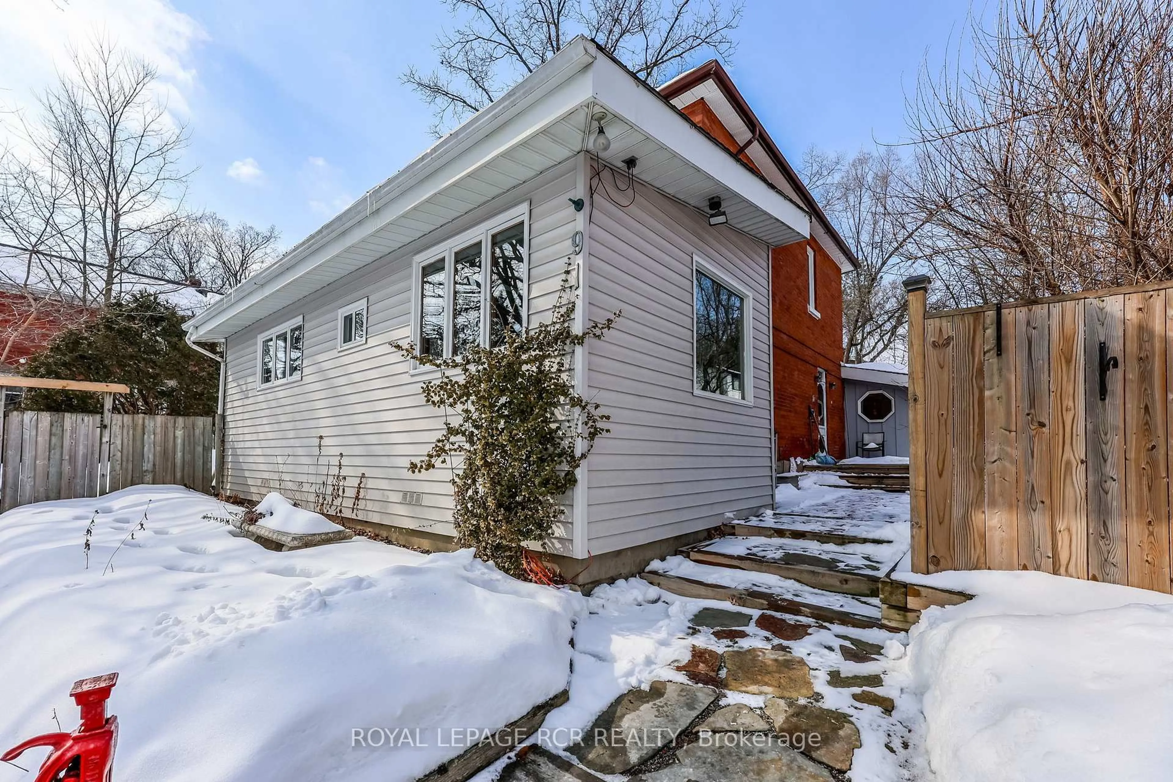 Unknown for 91 King St, Caledon Ontario L7E 1A2