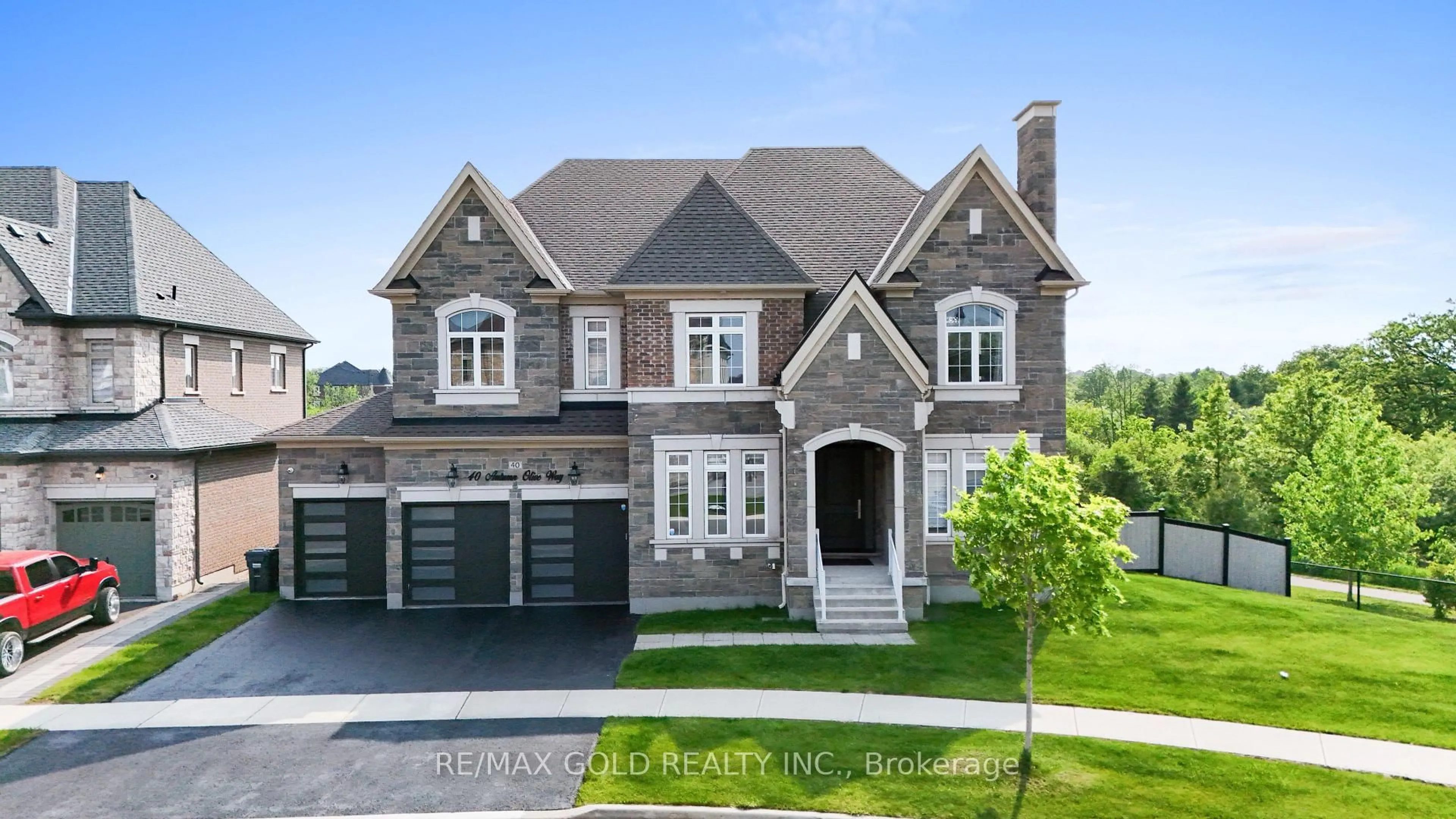 Home with brick exterior material, street for 40 Autumn Olive Way, Brampton Ontario L6P 4Z3