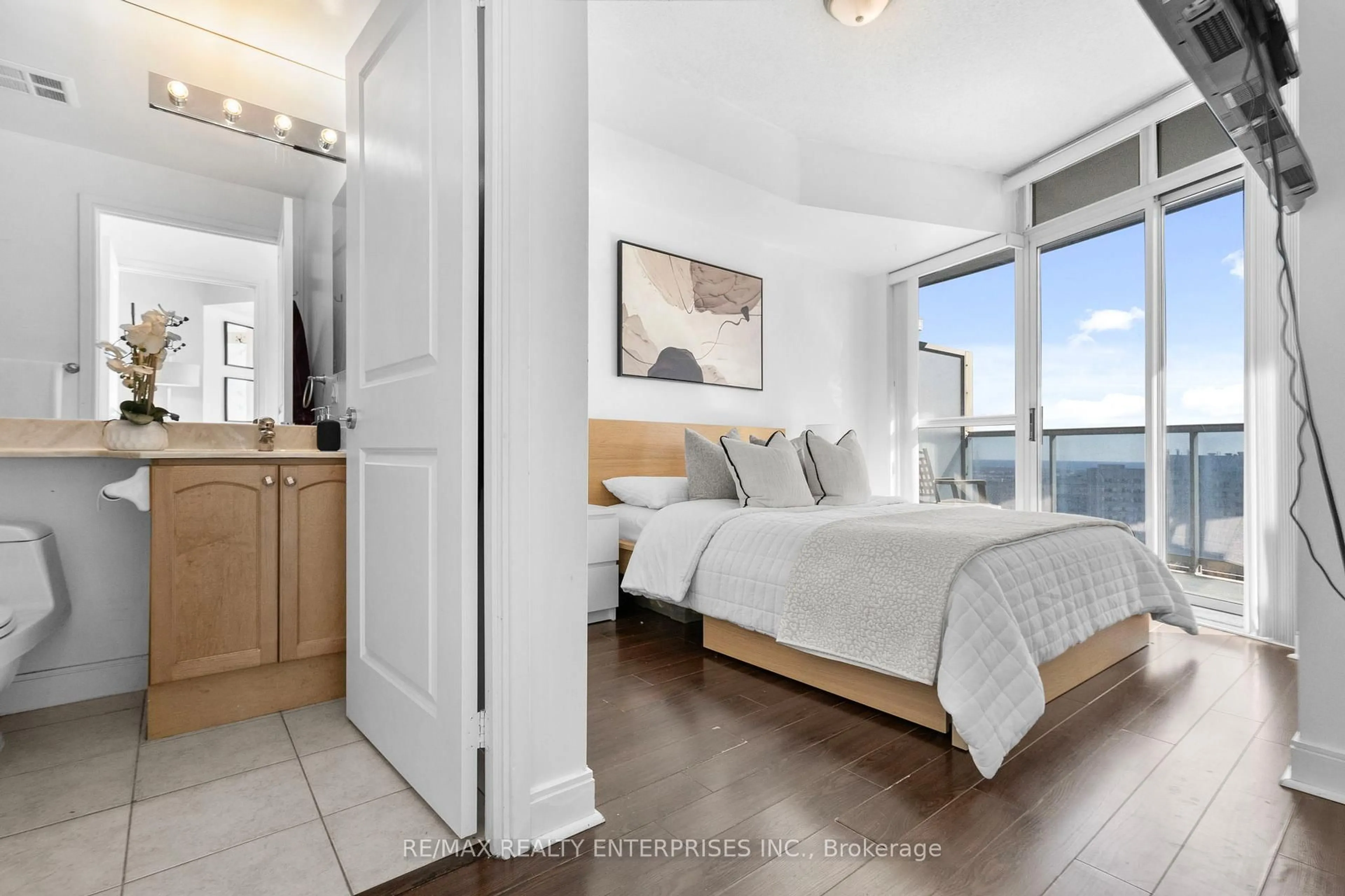 Bedroom with bed, unknown for 80 Absolute Ave #2306, Mississauga Ontario L4Z 0A2