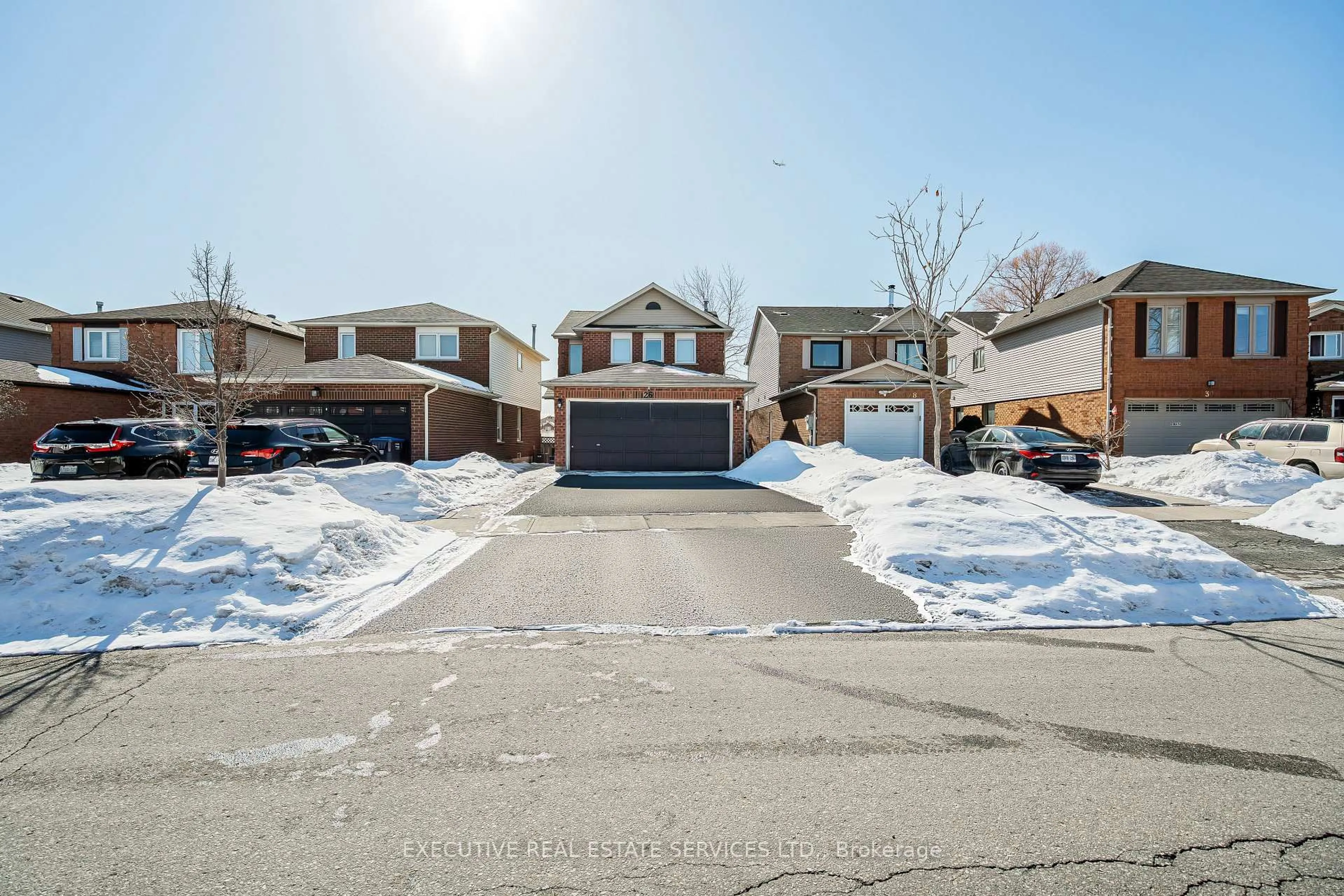 A pic from outside/outdoor area/front of a property/back of a property/a pic from drone, street for 26 Stalbridge Ave, Brampton Ontario L6Y 4H1
