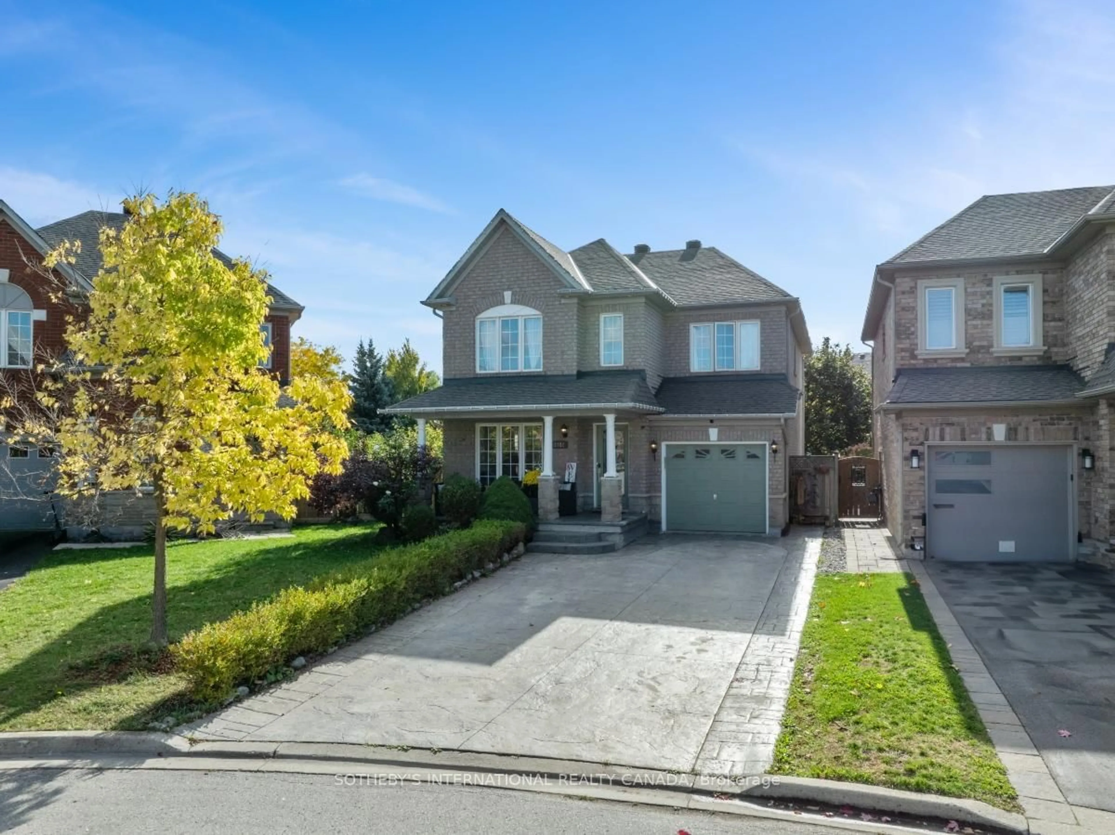Unknown for 2182 Meadowglen Dr, Oakville Ontario L6M 4C9