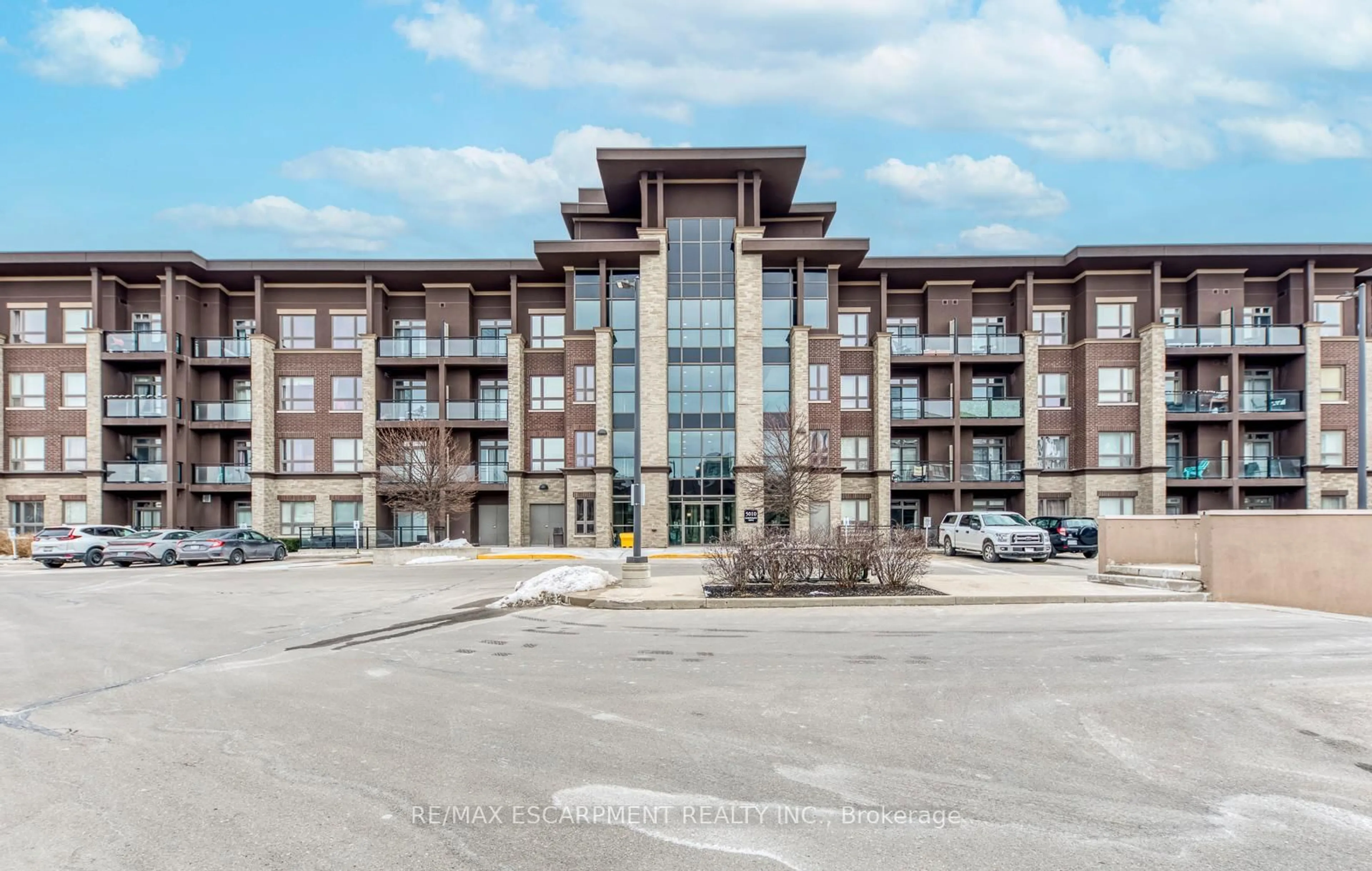 Unknown for 5010 Corporate Dr #114, Burlington Ontario L7L 0H6