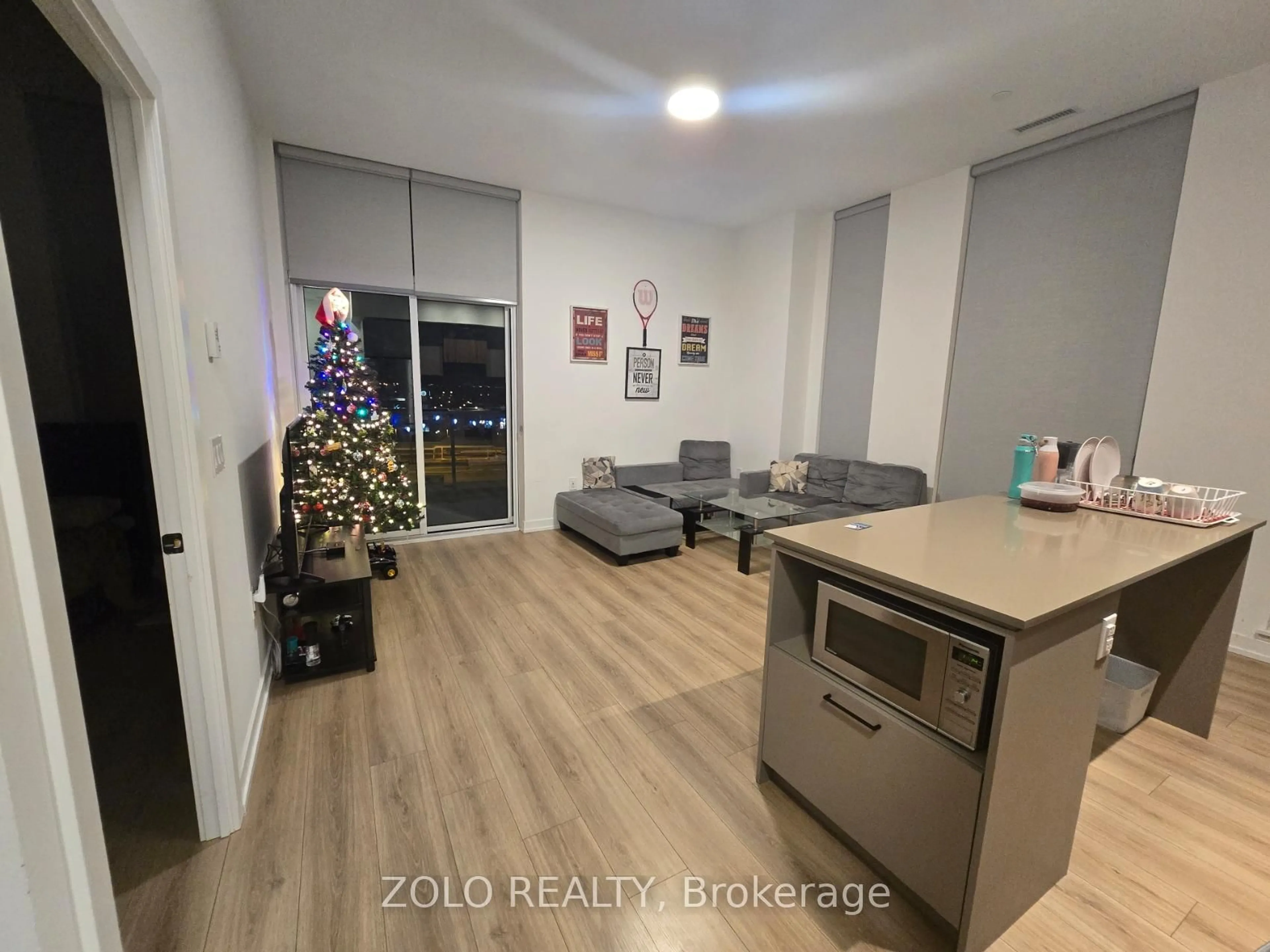 A pic of a room for 10 Lagerfeld Dr #604, Brampton Ontario L7A 5L3