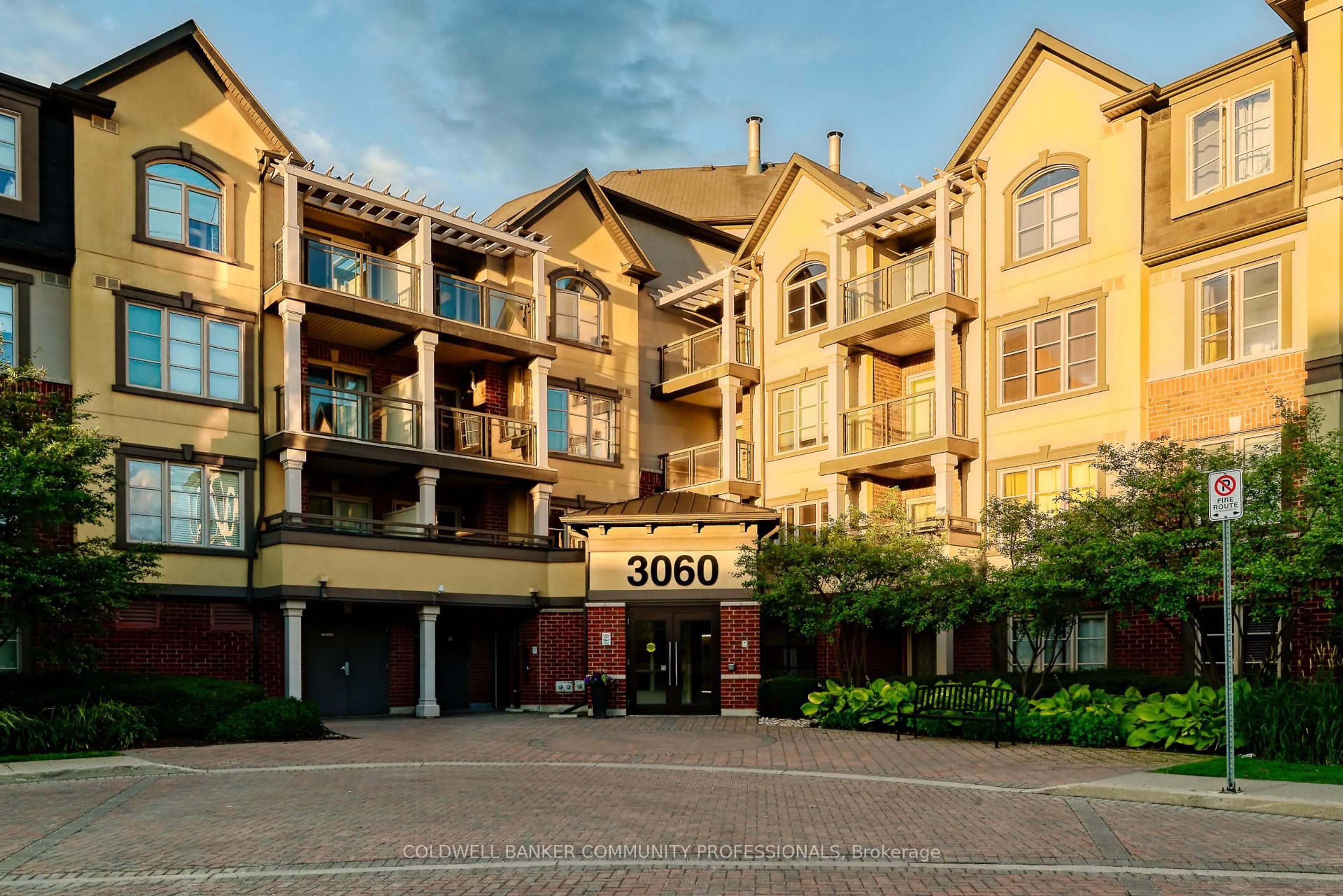 Unknown for 3060 Rotary Way #404, Burlington Ontario L7M 0G9