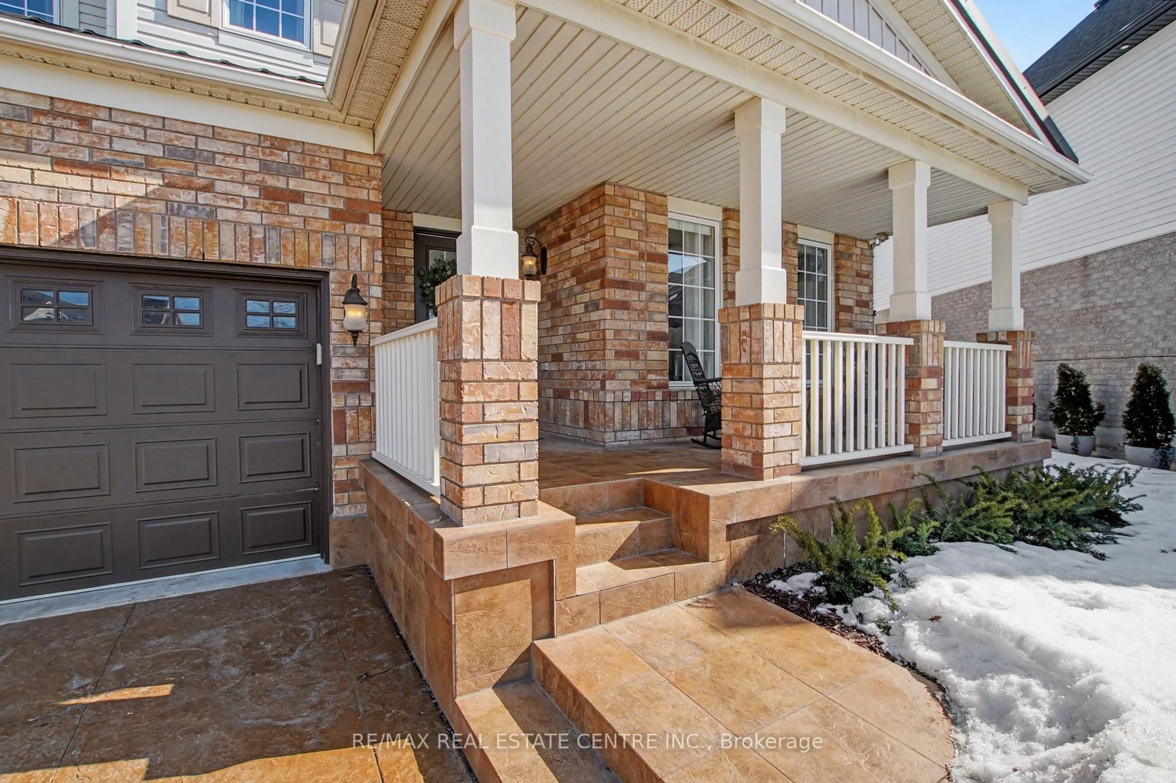Home with brick exterior material, street for 971 Lancaster Blvd, Milton Ontario L9T 6A2