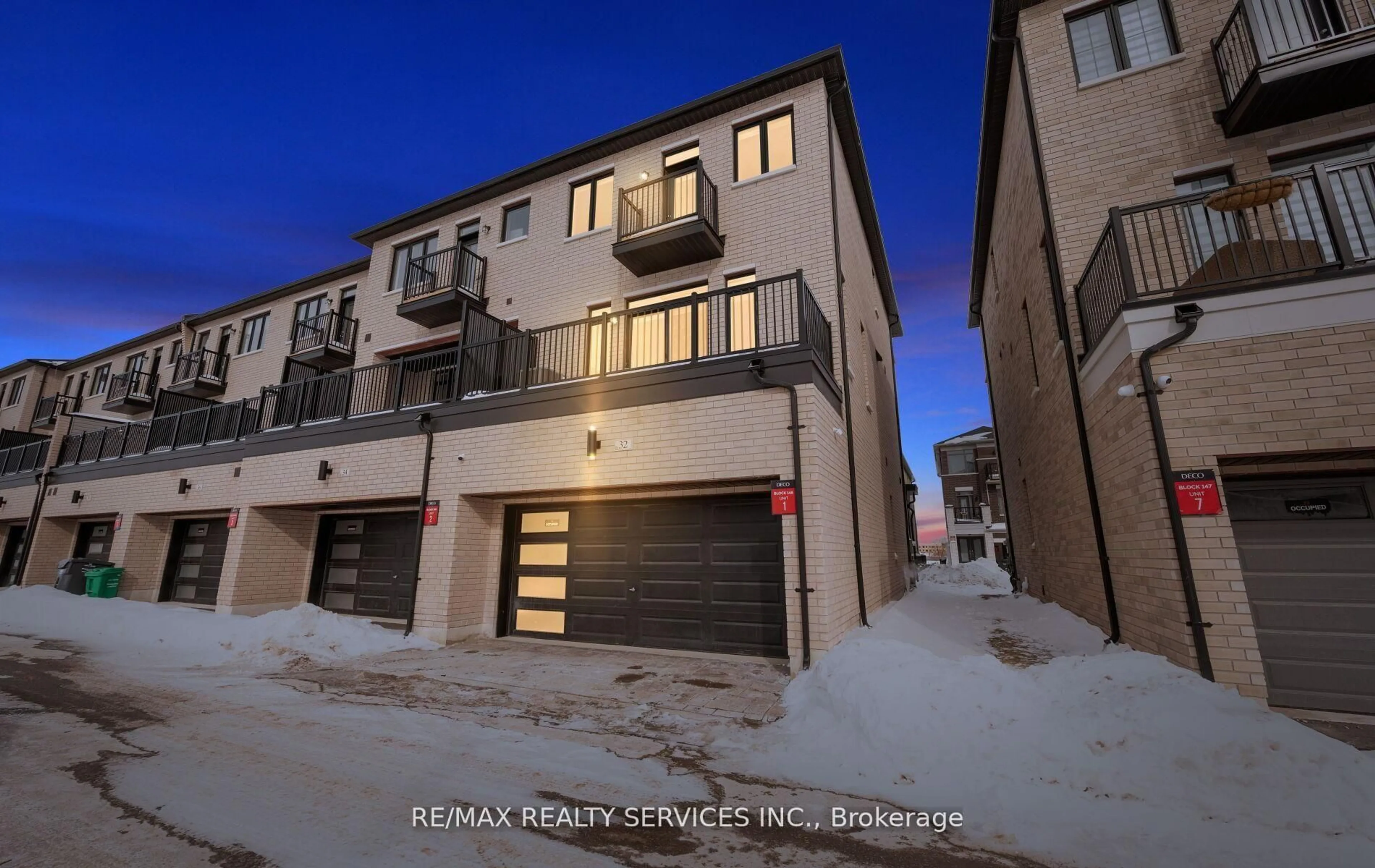 Unknown for 32 Bonnington Dr, Brampton Ontario L7A 5M1