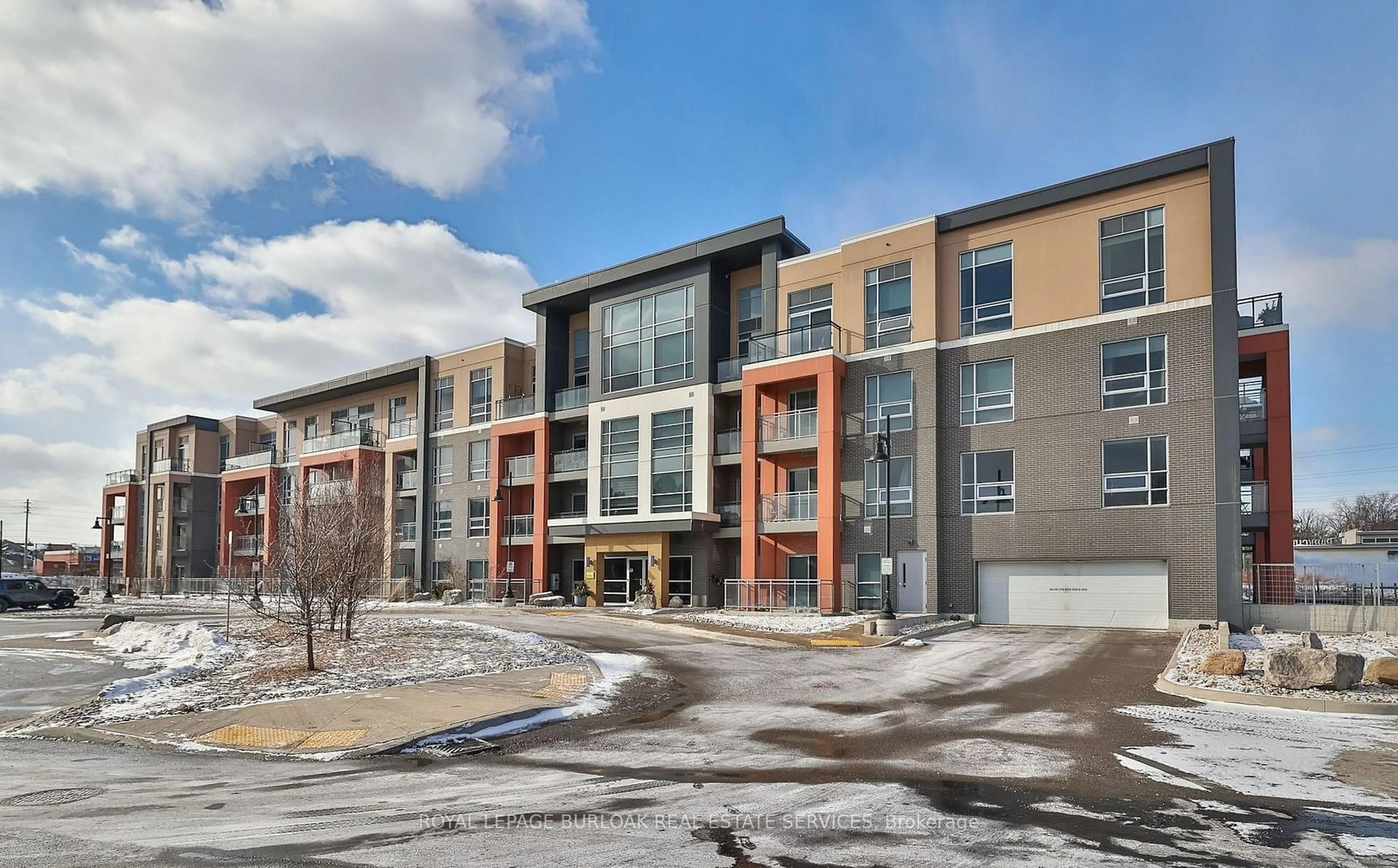 Unknown for 4040 Upper Middle Rd #114, Burlington Ontario L7M 0H2