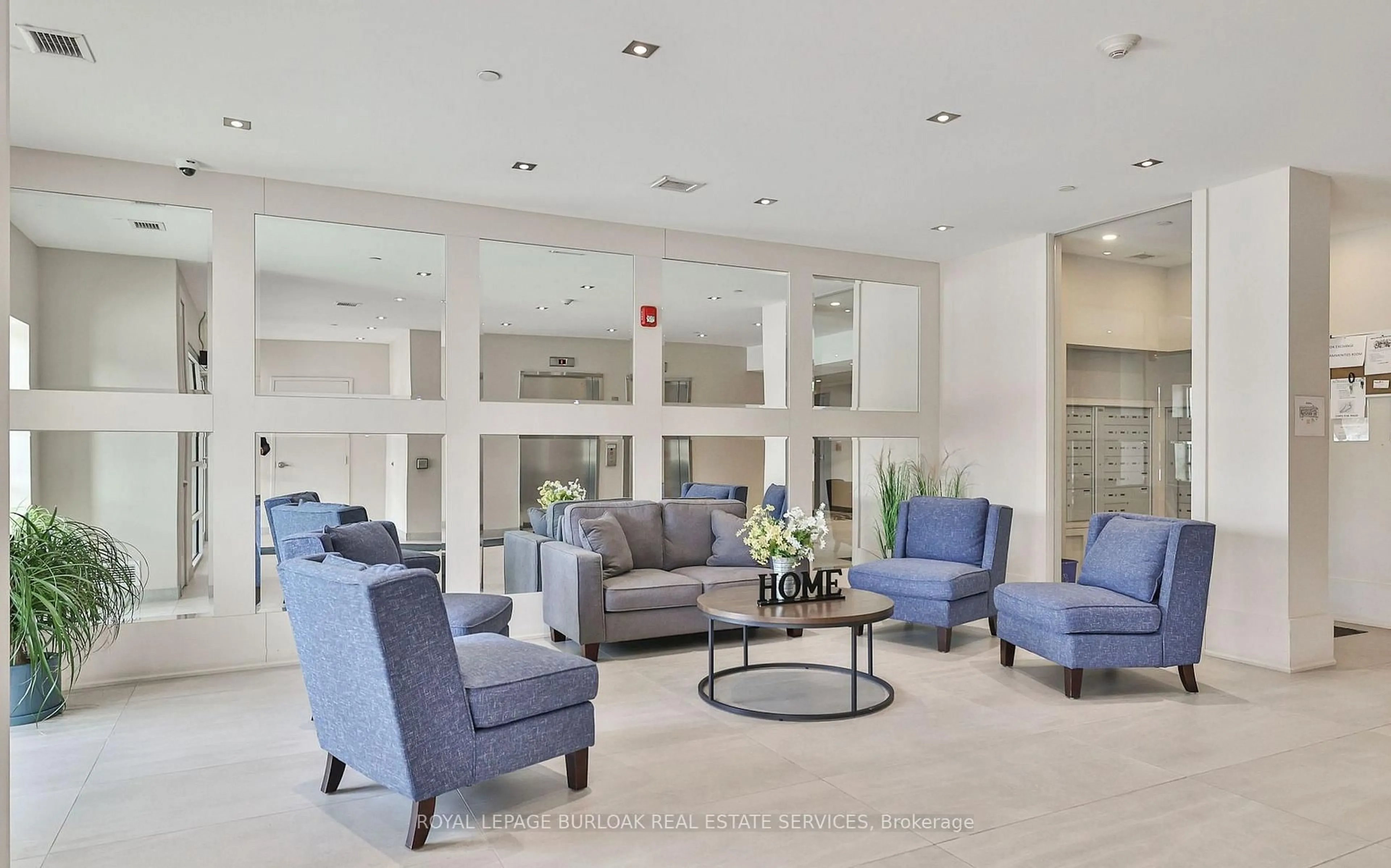 Lobby for 4040 Upper Middle Rd #114, Burlington Ontario L7M 0H2