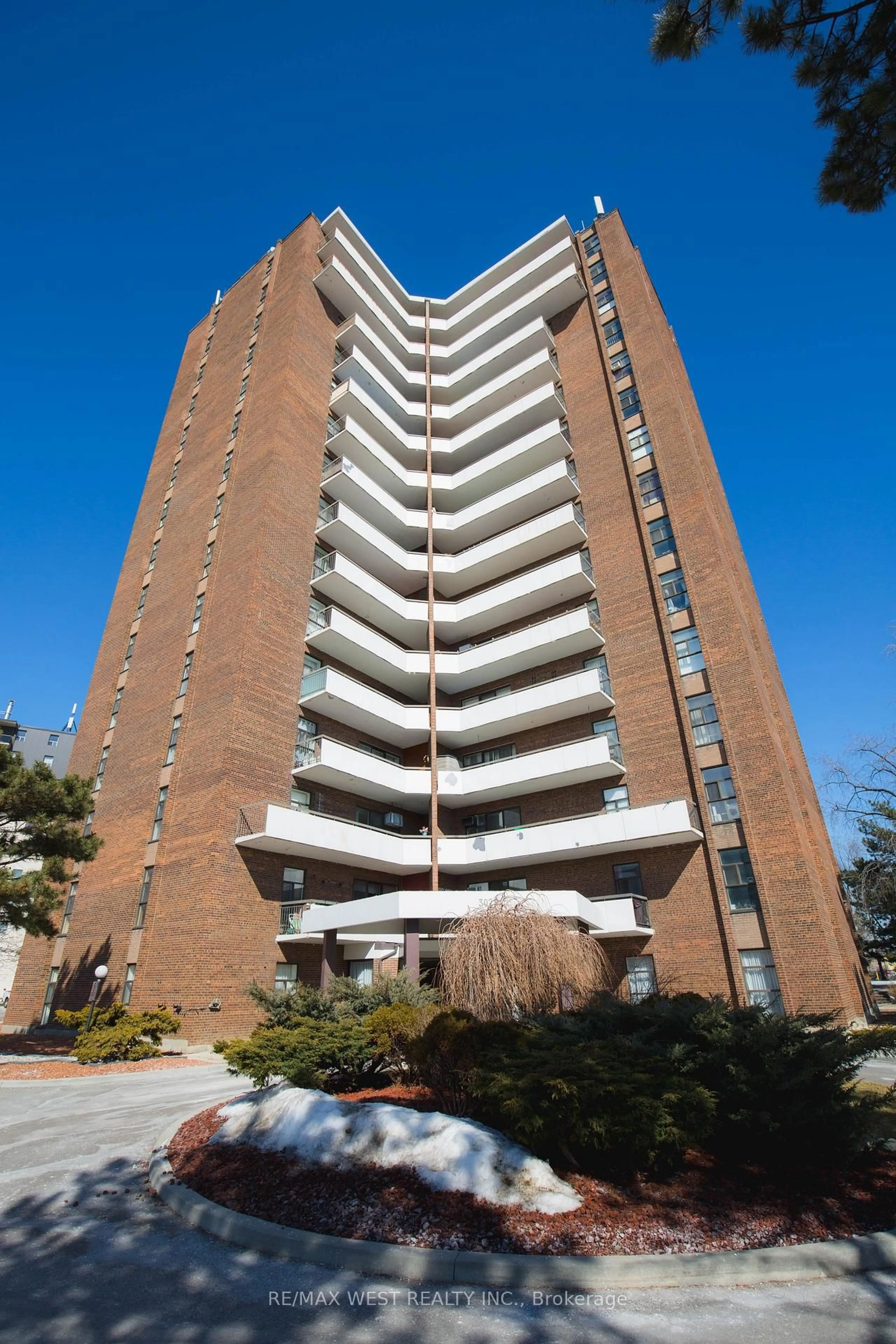 Unknown for 3025 Queen Frederica Dr #1503, Mississauga Ontario L4Y 3A1