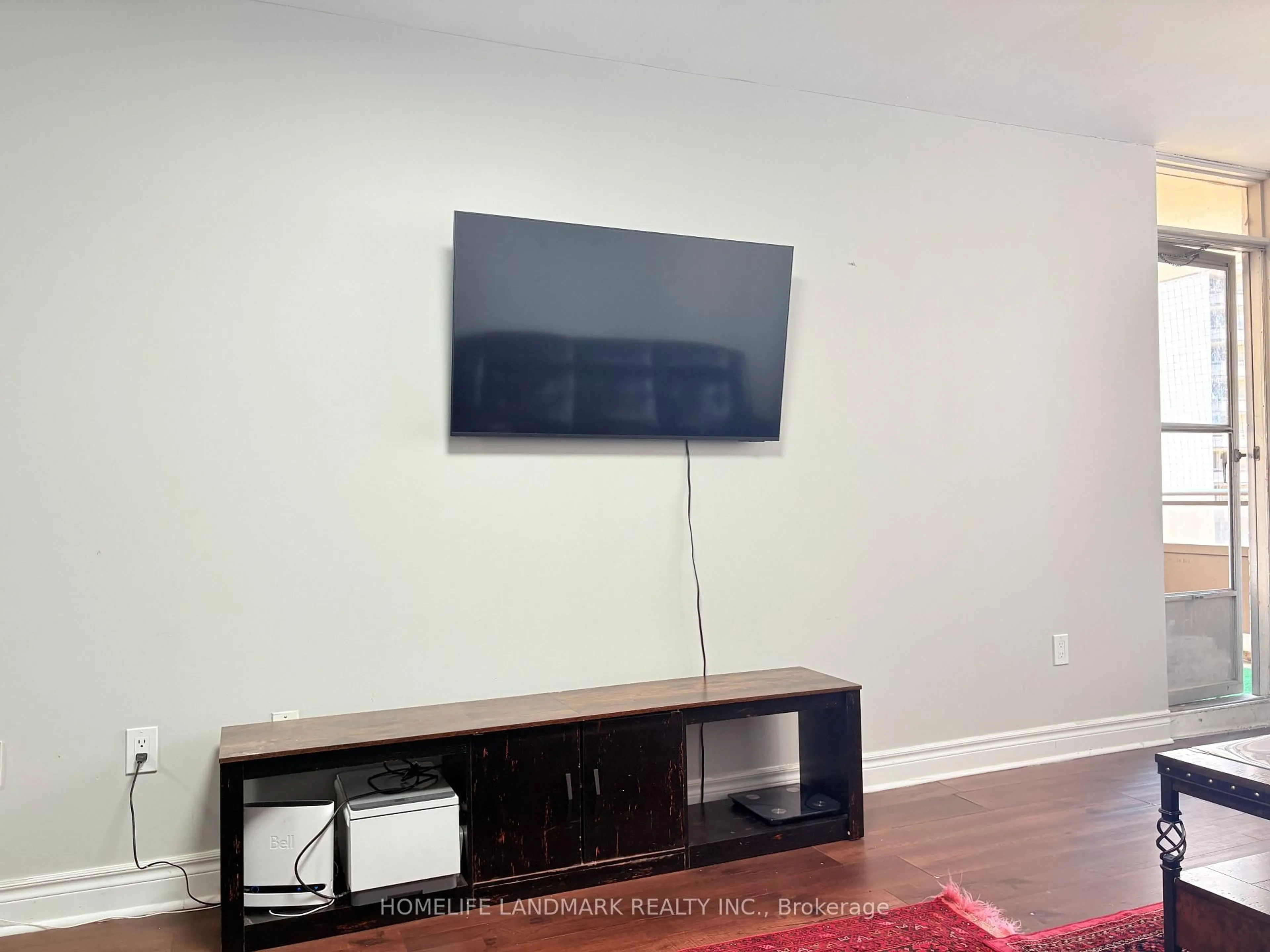 Home theater for 370 Dixon Rd #716, Toronto Ontario M9R 1T2