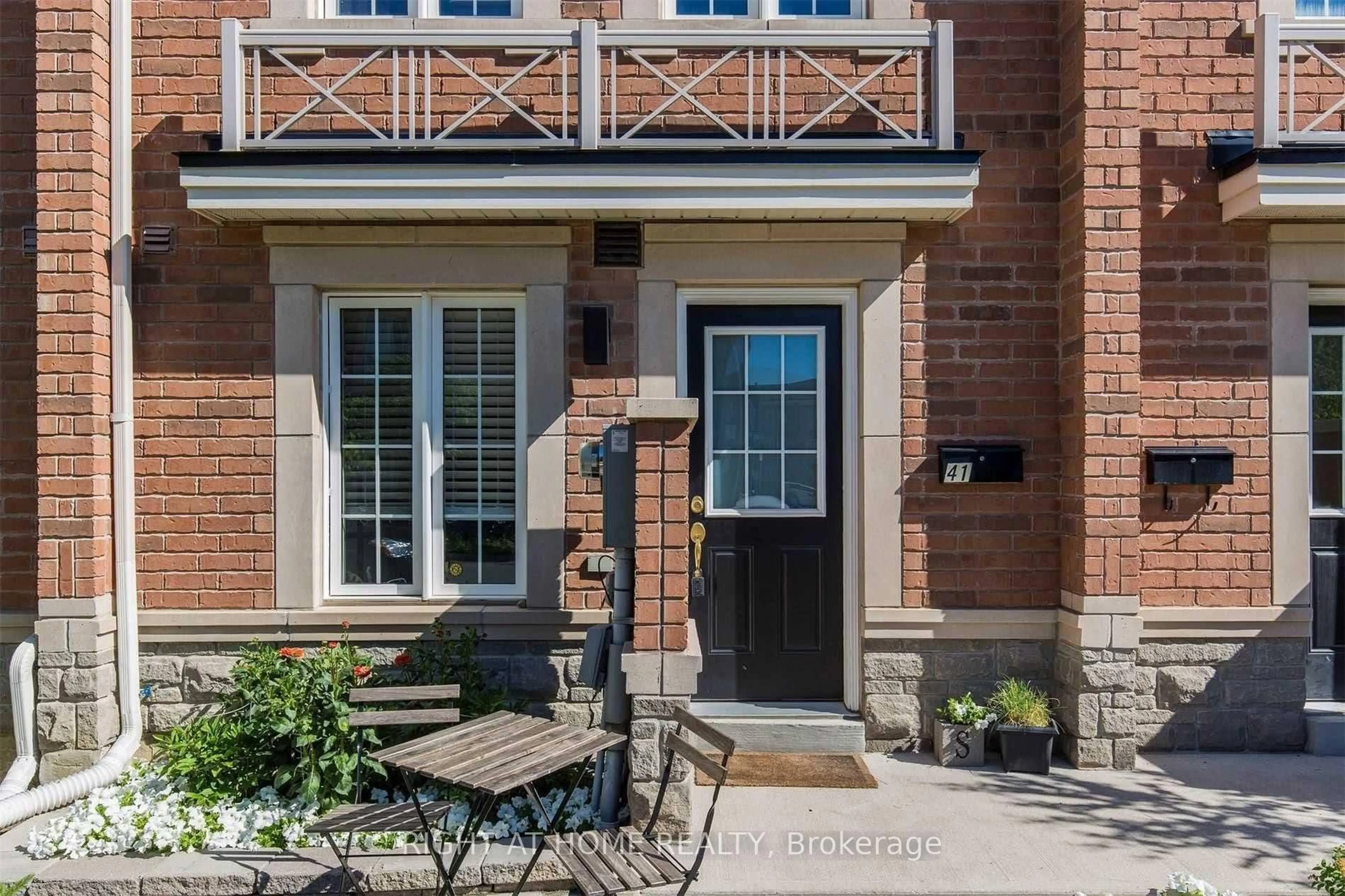 Home with brick exterior material, street for 41 Ted Wray Circ, Toronto Ontario M3L 0G8