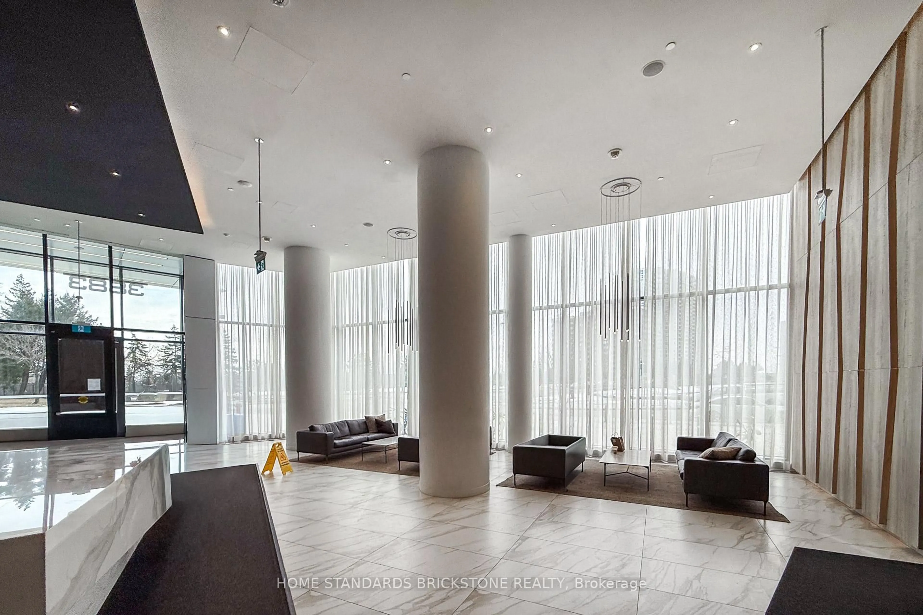 Lobby for 3883 Quartz Rd #621, Mississauga Ontario L5B 0M4