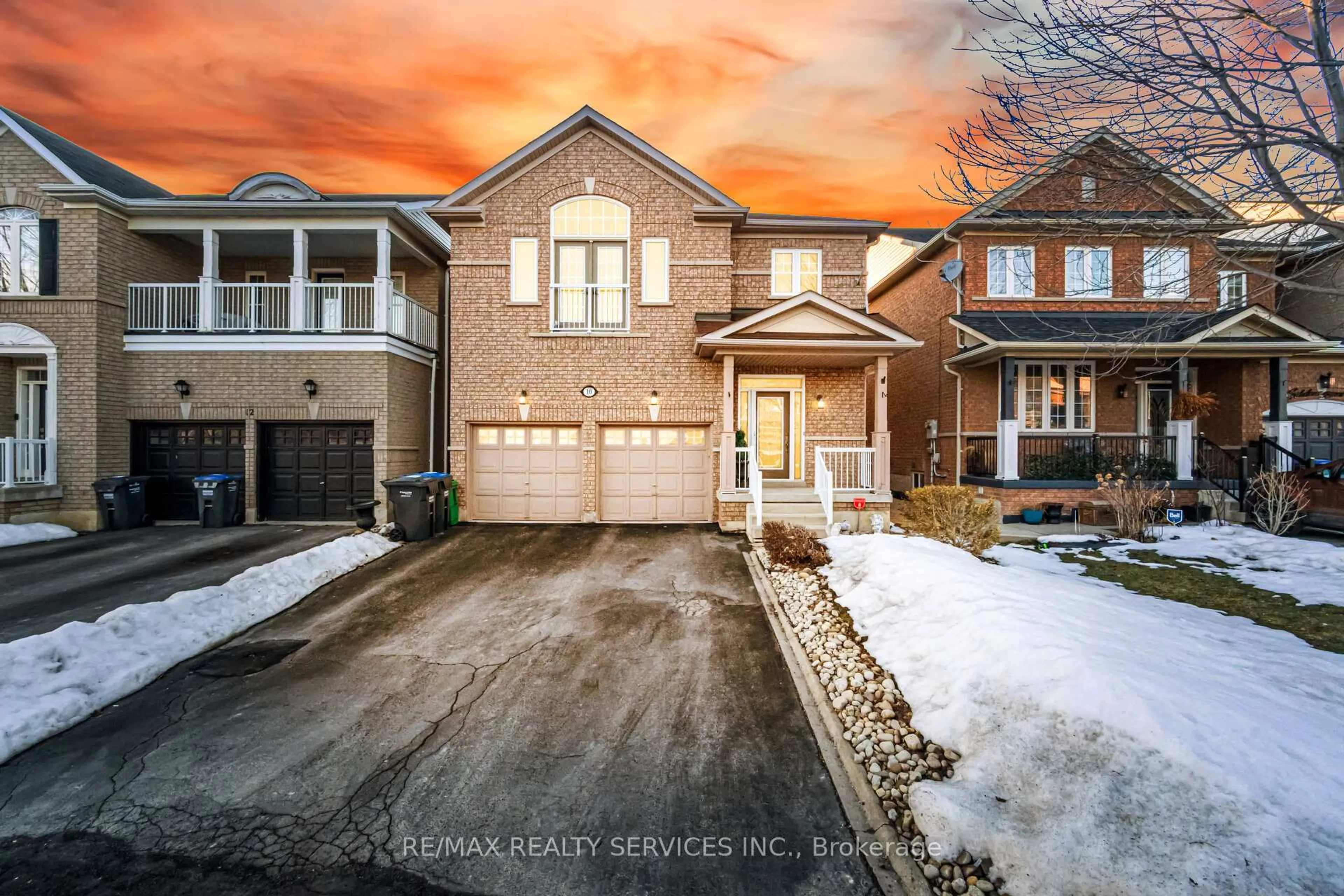 Home with brick exterior material, street for 10 GOLDNUGGET Rd, Brampton Ontario L6Y 5N7