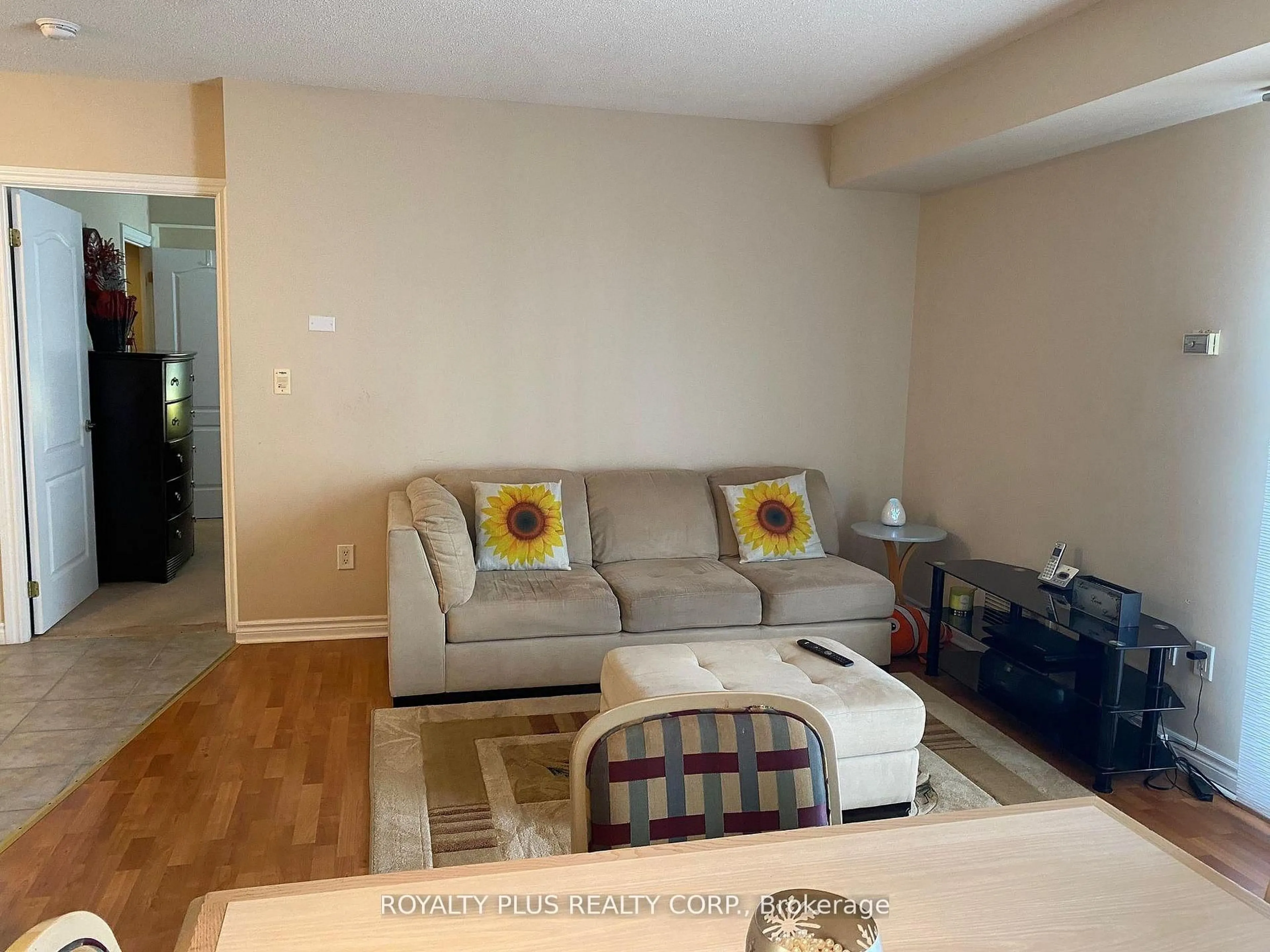 Living room with furniture, unknown for 2088 Lawrence Ave #812, Toronto Ontario M9N 1J1