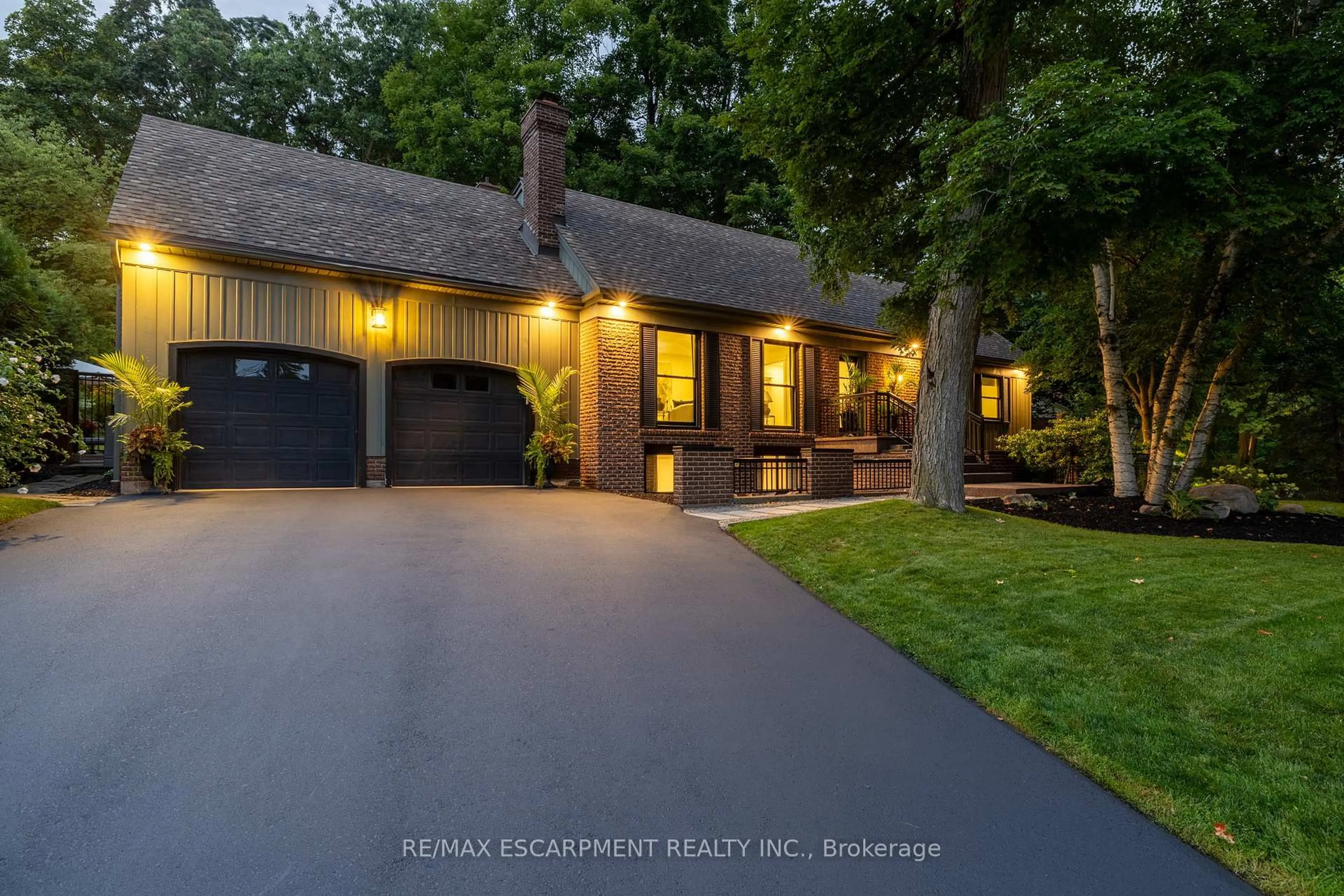 Unknown for 2129 Highview Dr, Burlington Ontario L7P 0P2