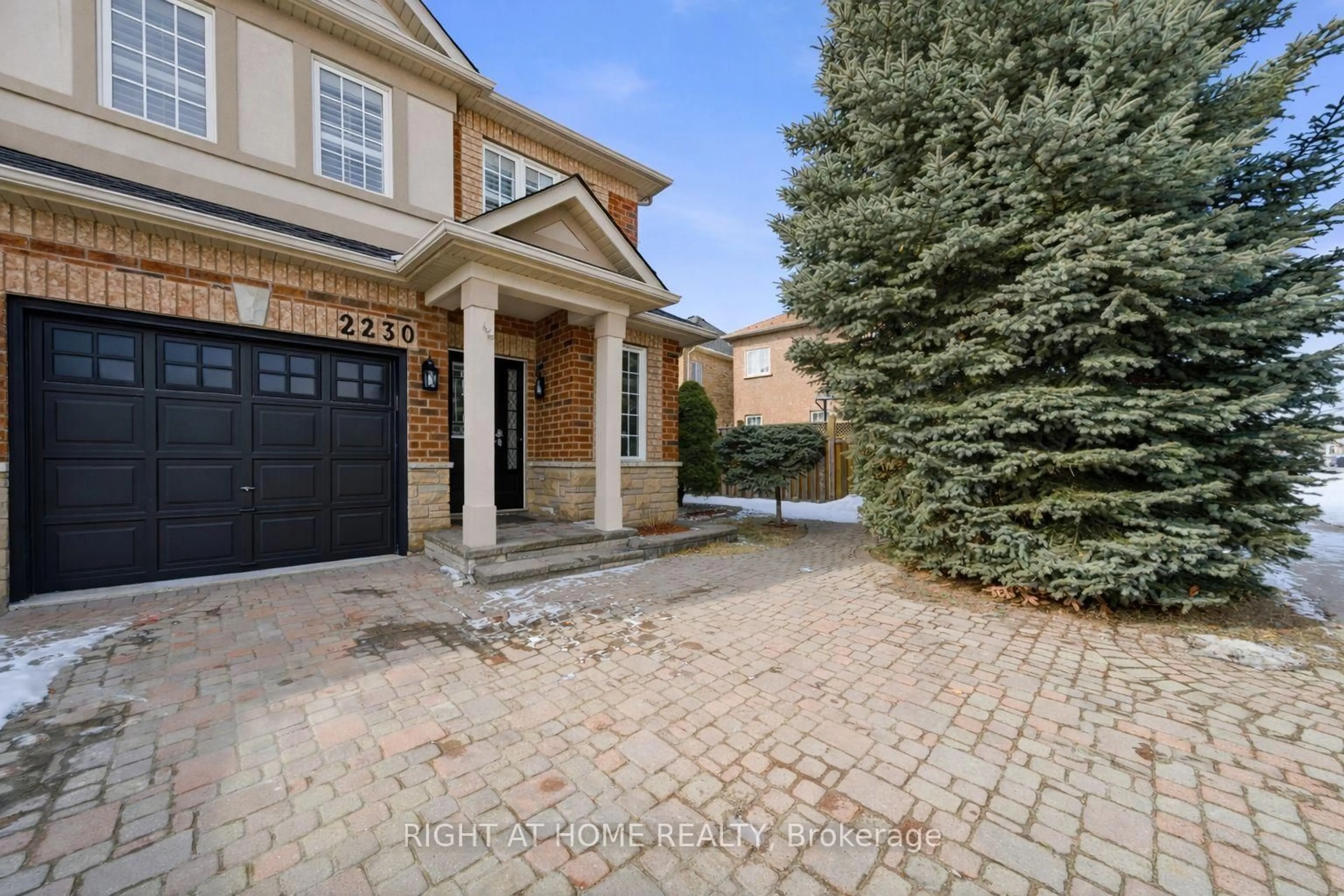 Home with brick exterior material, street for 2230 Sutton Dr, Burlington Ontario L7L 7K4