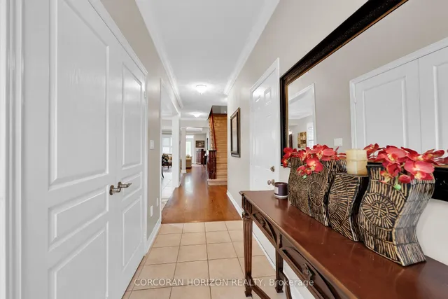 3269 Stocksbridge Ave, Oakville 3