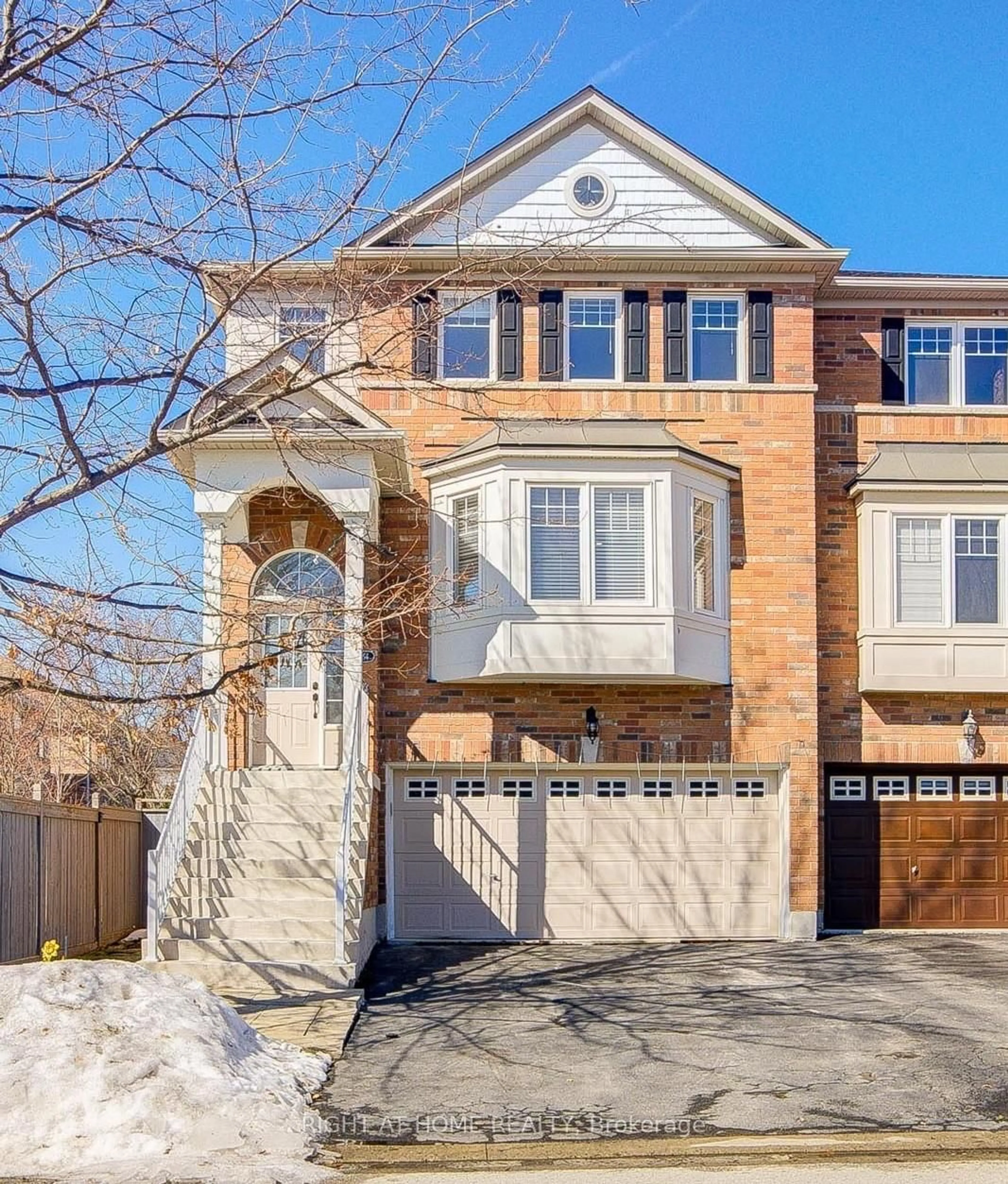 Home with brick exterior material, street for 3064 Highbourne Cres, Oakville Ontario L6M 5H1