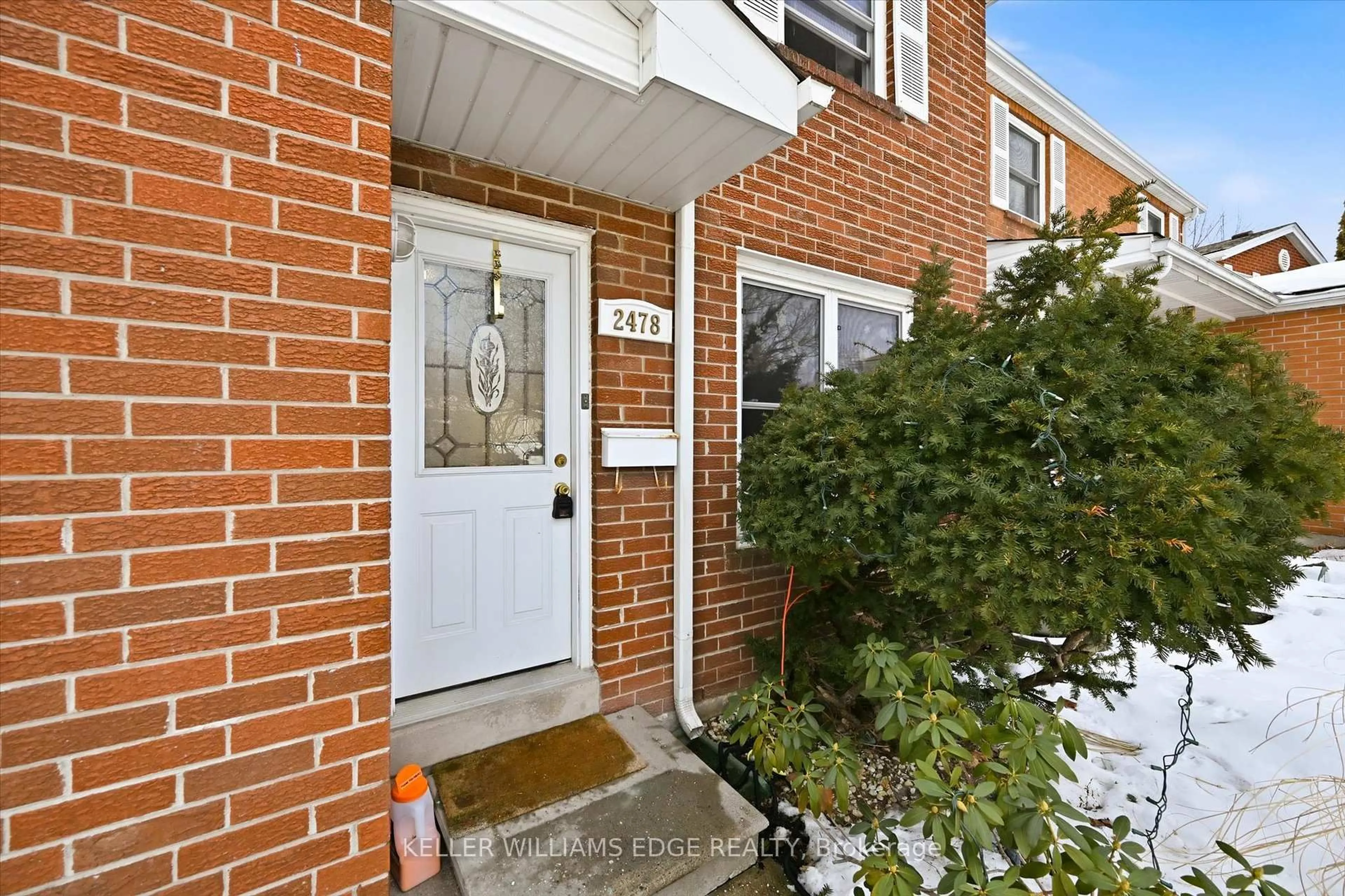 Unknown for 2478 Malcolm Cres, Burlington Ontario L7P 4A4