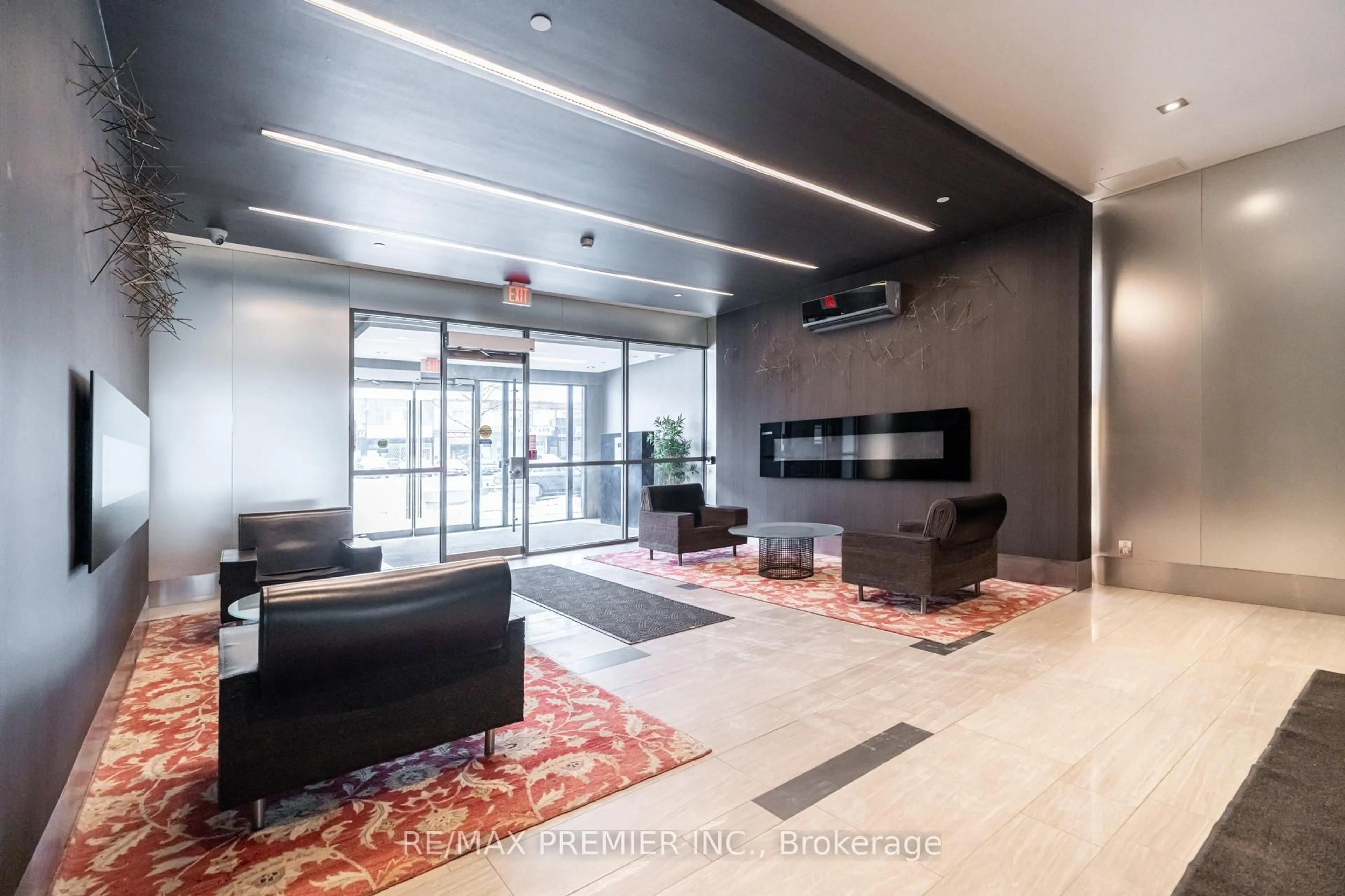 Indoor foyer for 1185 The Queensway Ave #310, Toronto Ontario M8Z 0C6