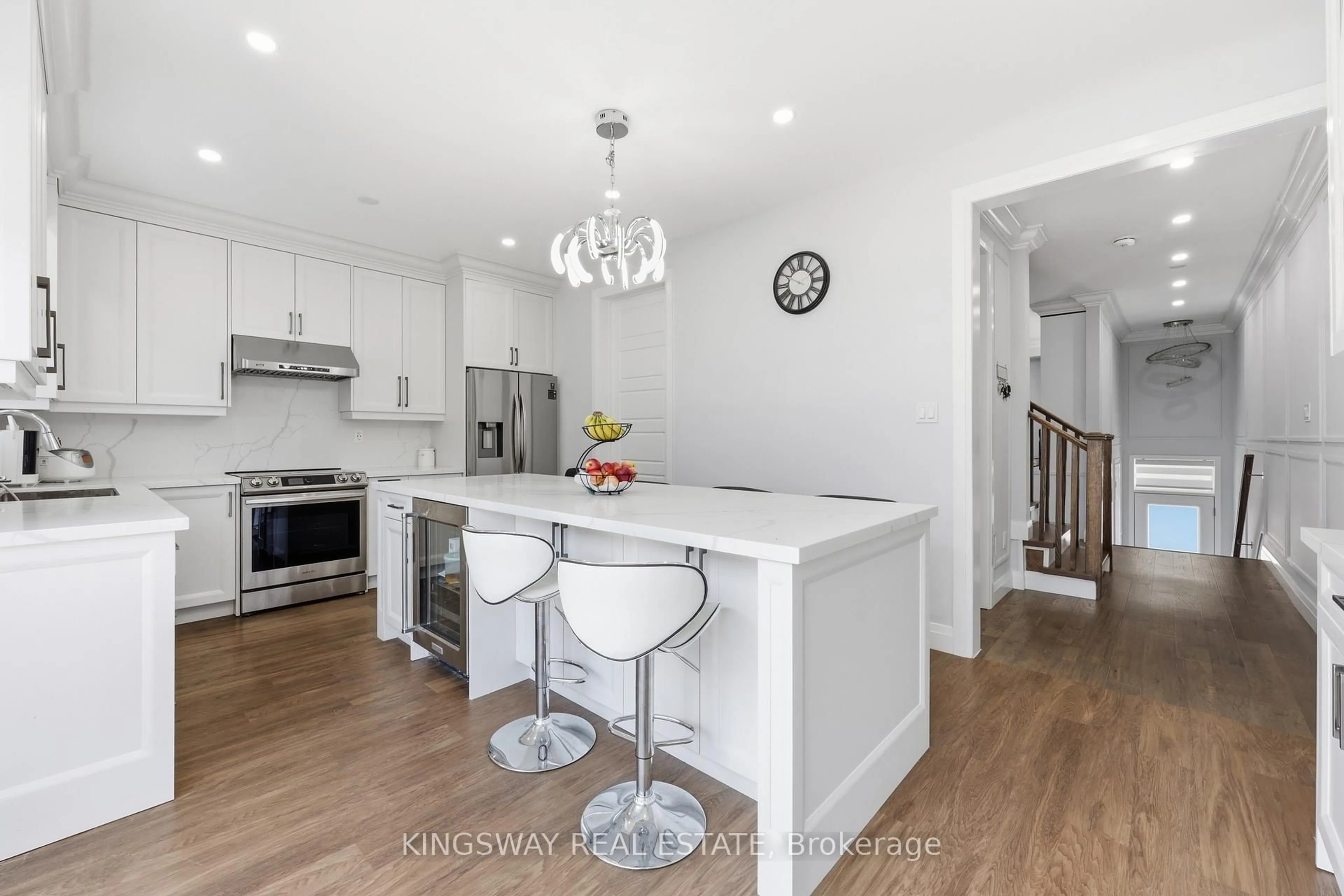 Open concept kitchen, unknown for 975 WHITLOCK Ave #20, Milton Ontario L9E 1S9