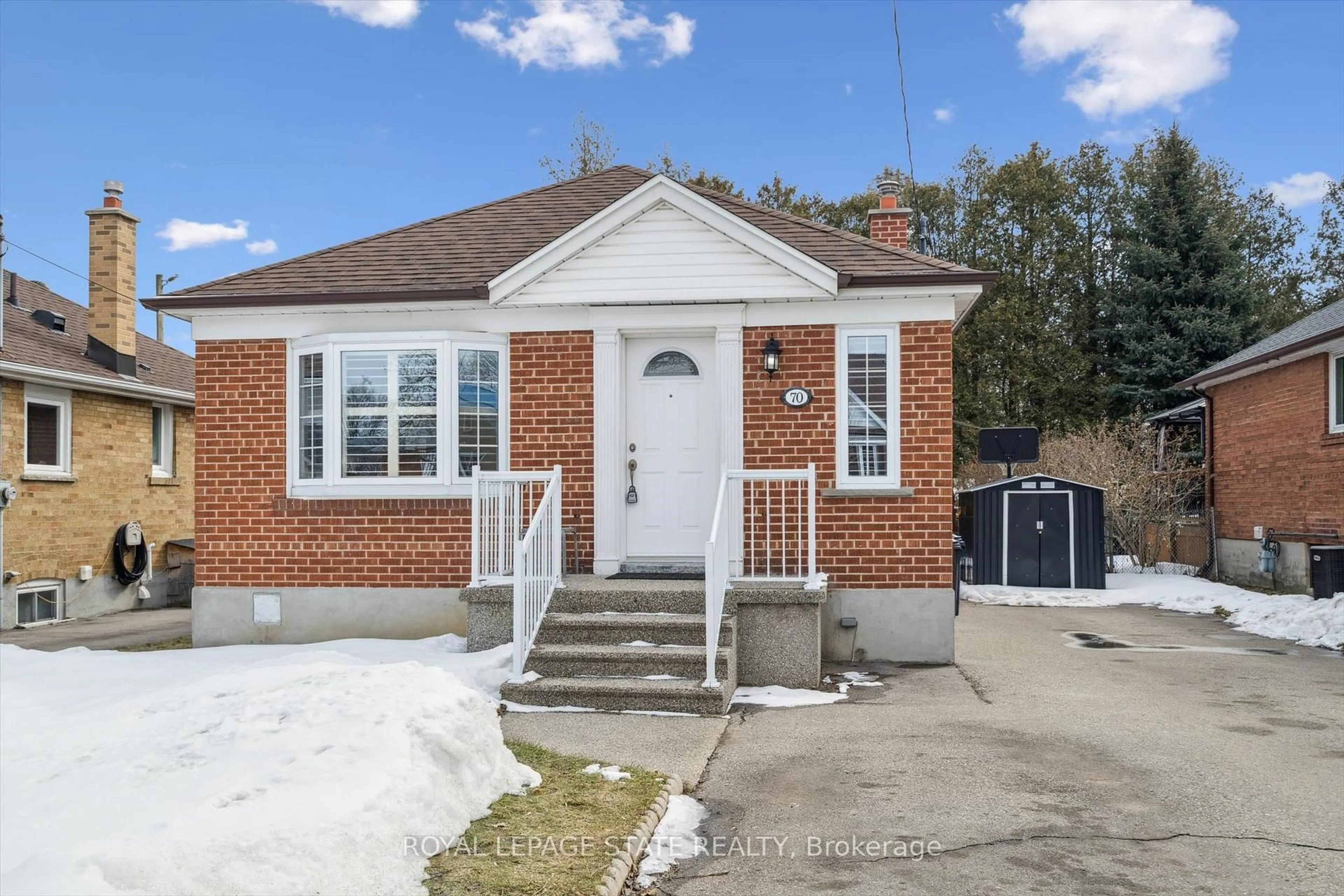 Home with brick exterior material, street for 70 Westleigh Cres, Toronto Ontario M8W 3Z7