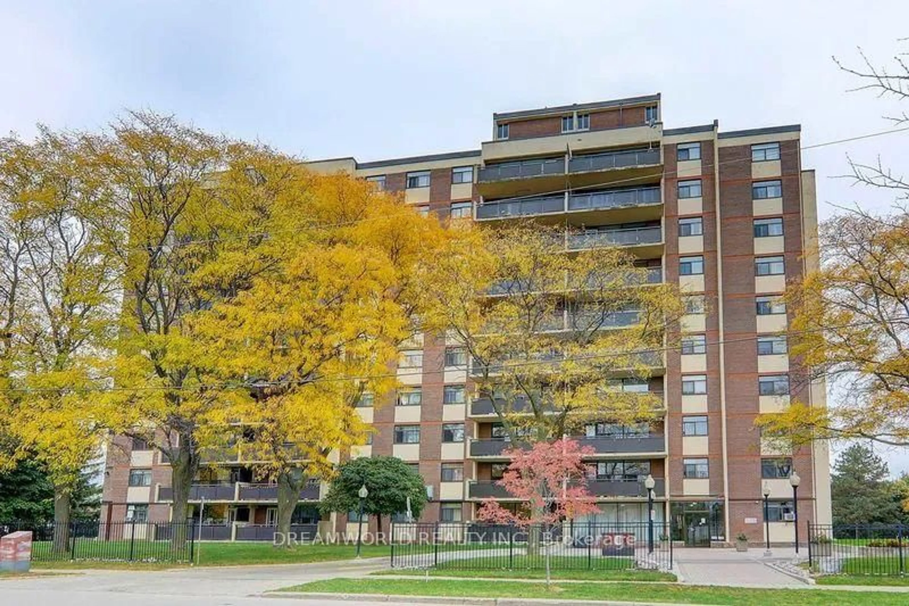 Unknown for 5 Frith Rd #1004, Toronto Ontario M3N 2L5