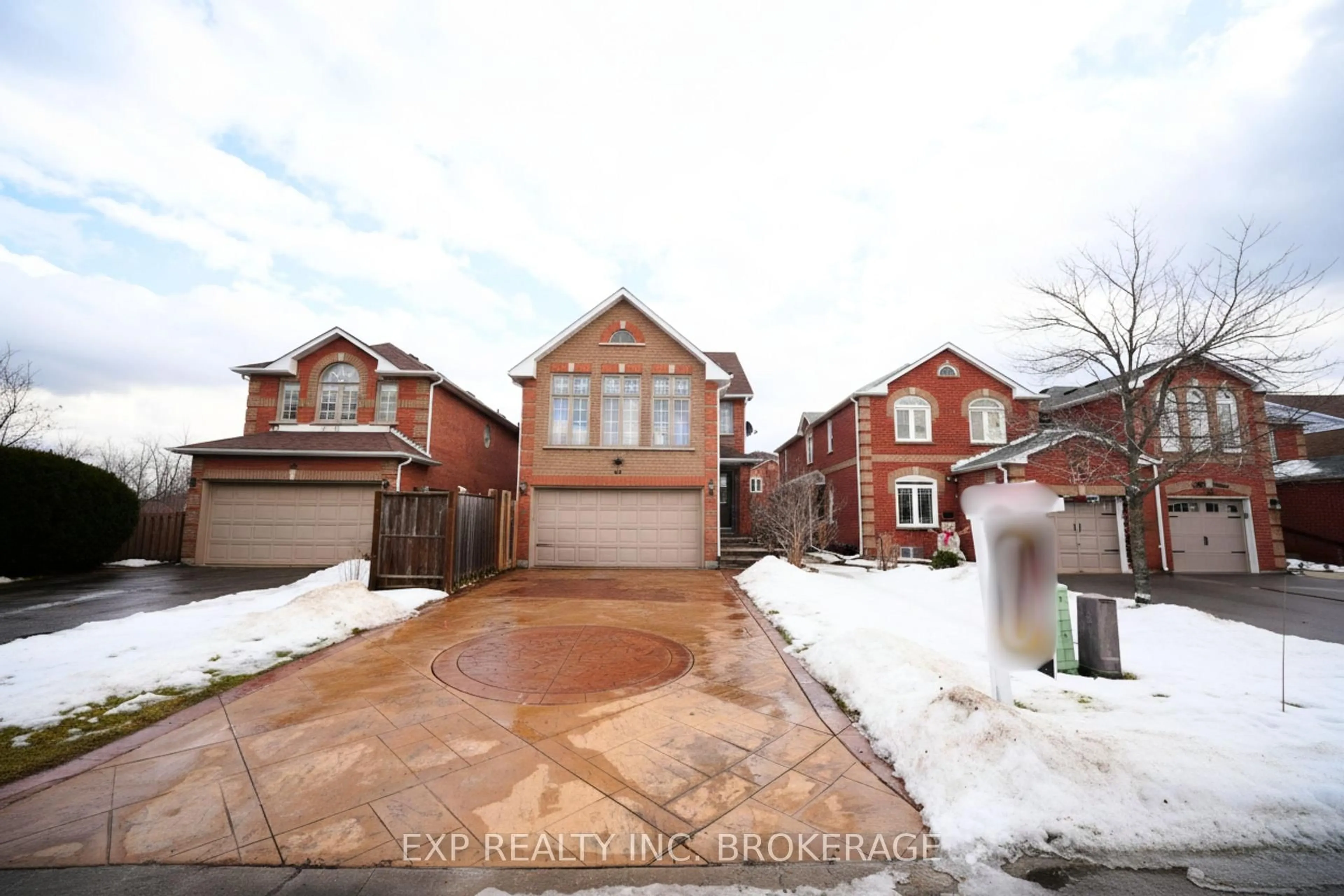Unknown for 42 Ripley Cres, Brampton Ontario L6Y 5C4