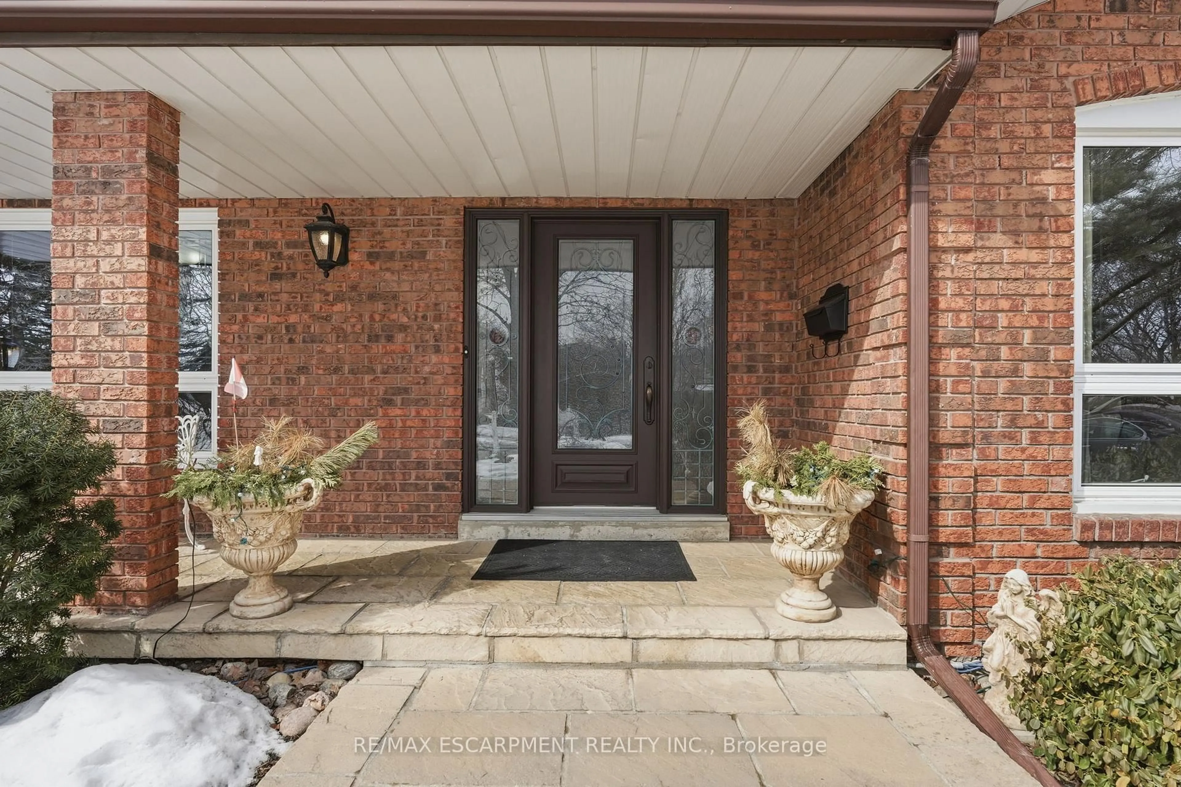 Unknown for 2123 Kawartha Cres, Mississauga Ontario L5H 3P8