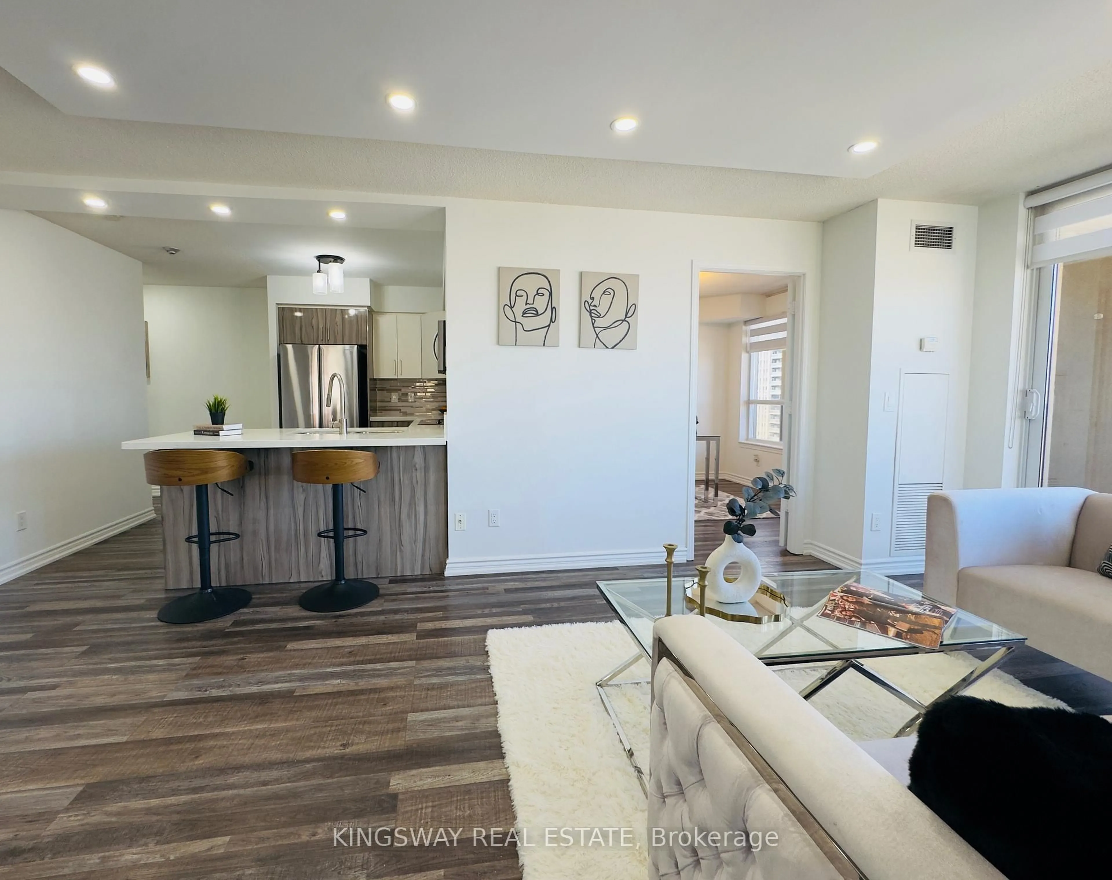 Open concept kitchen, unknown for 4090 Living Arts Dr #2208, Mississauga Ontario L5B 4M8