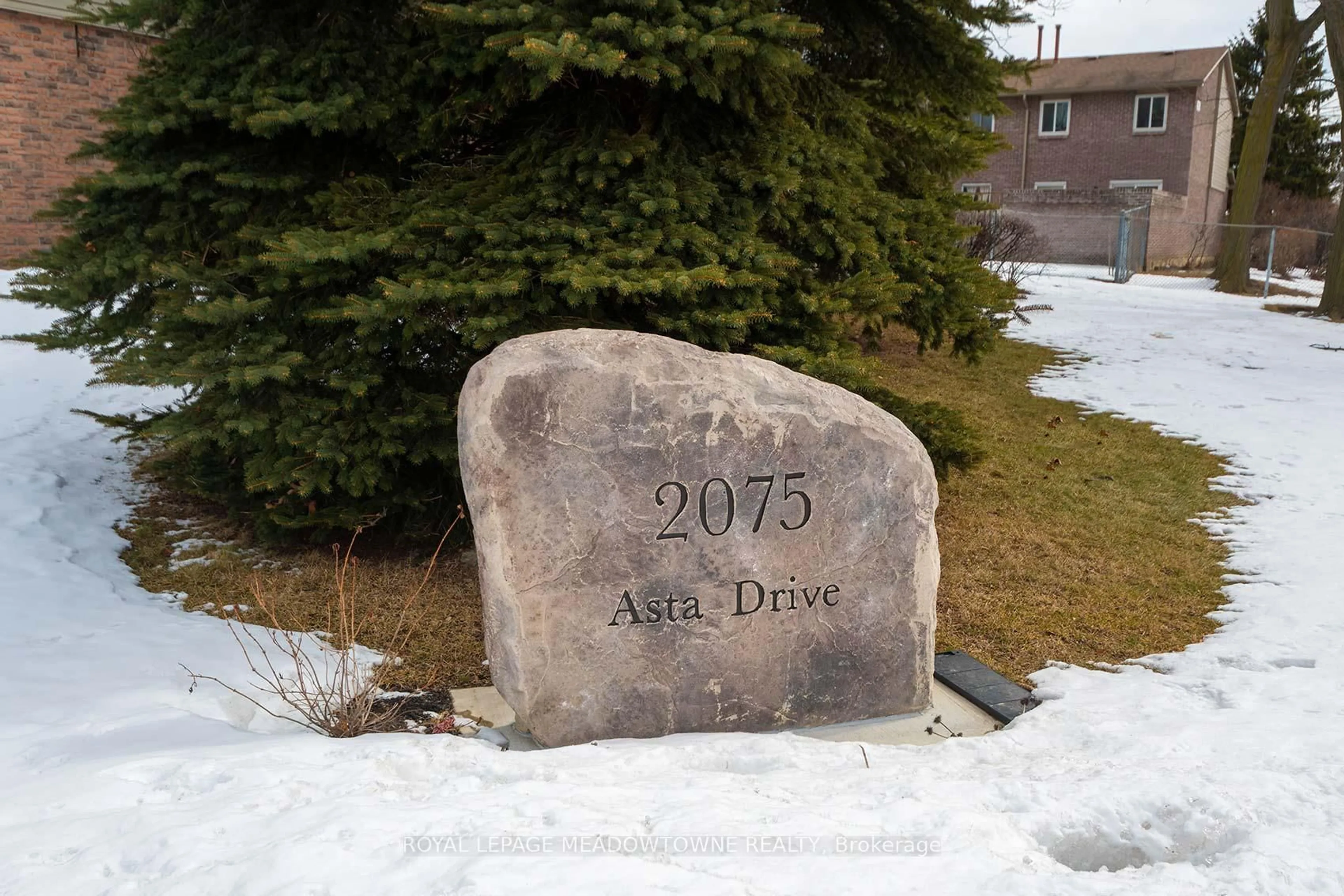 Unknown for 2075 Asta Dr #32, Mississauga Ontario L5A 2T5