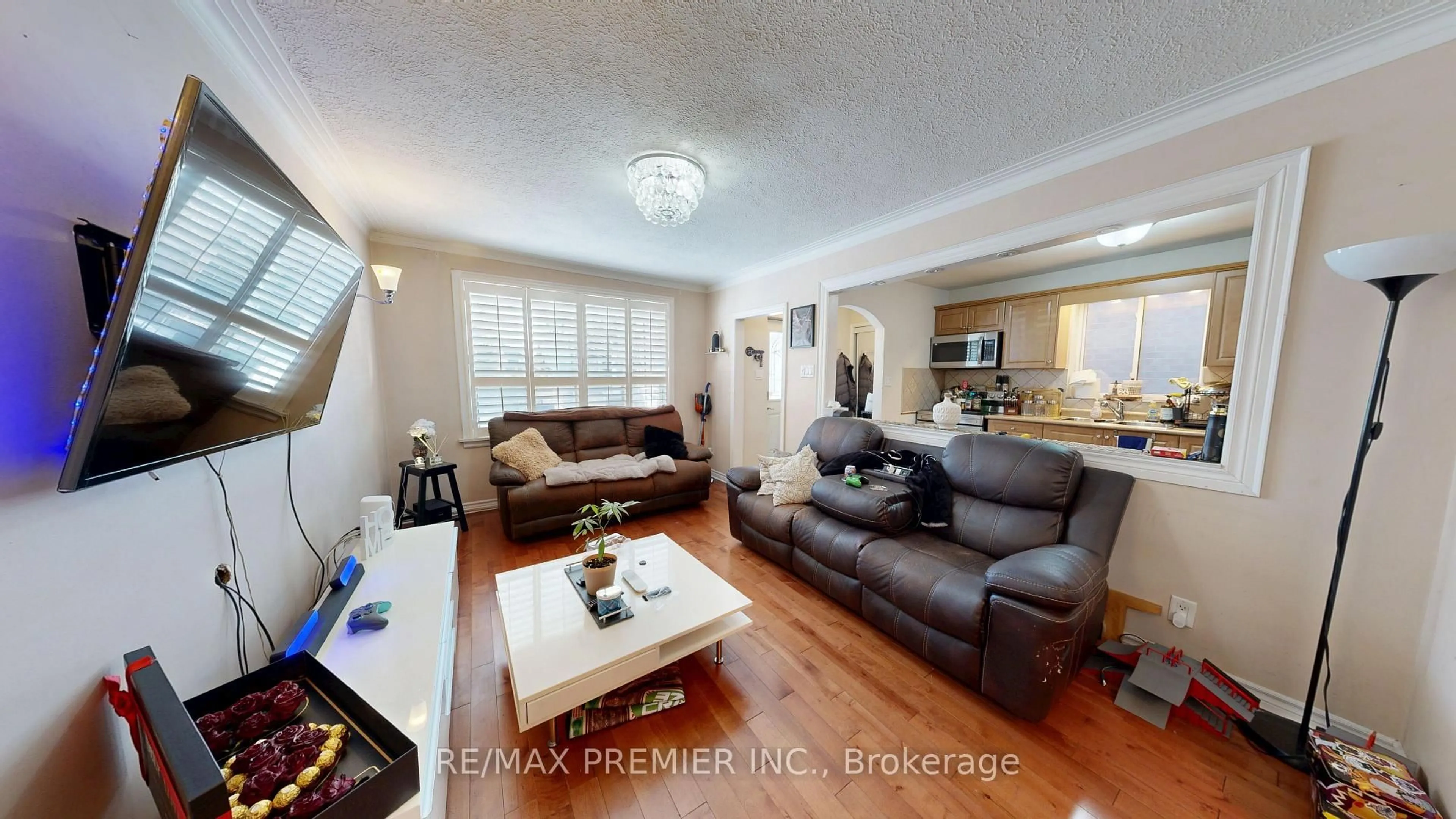 Living room with furniture, unknown for 52 Montcalm Ave, Toronto Ontario M6E 4N7
