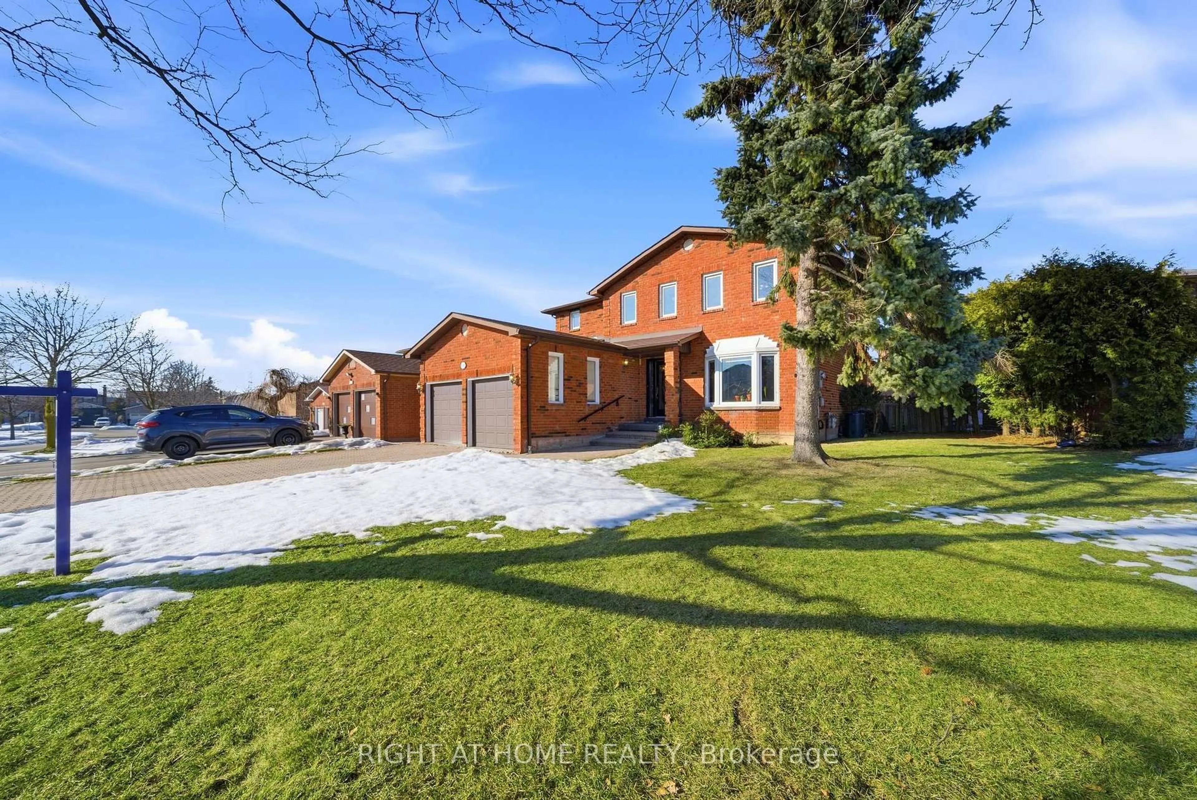 Home with brick exterior material, street for 4219 Preston Tr, Mississauga Ontario L4W 4R7