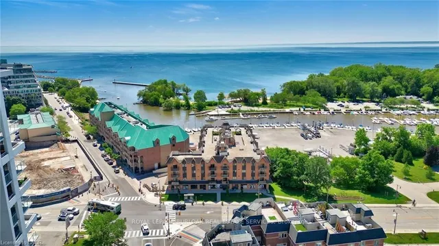 102 Bronte Rd #303, Oakville 2
