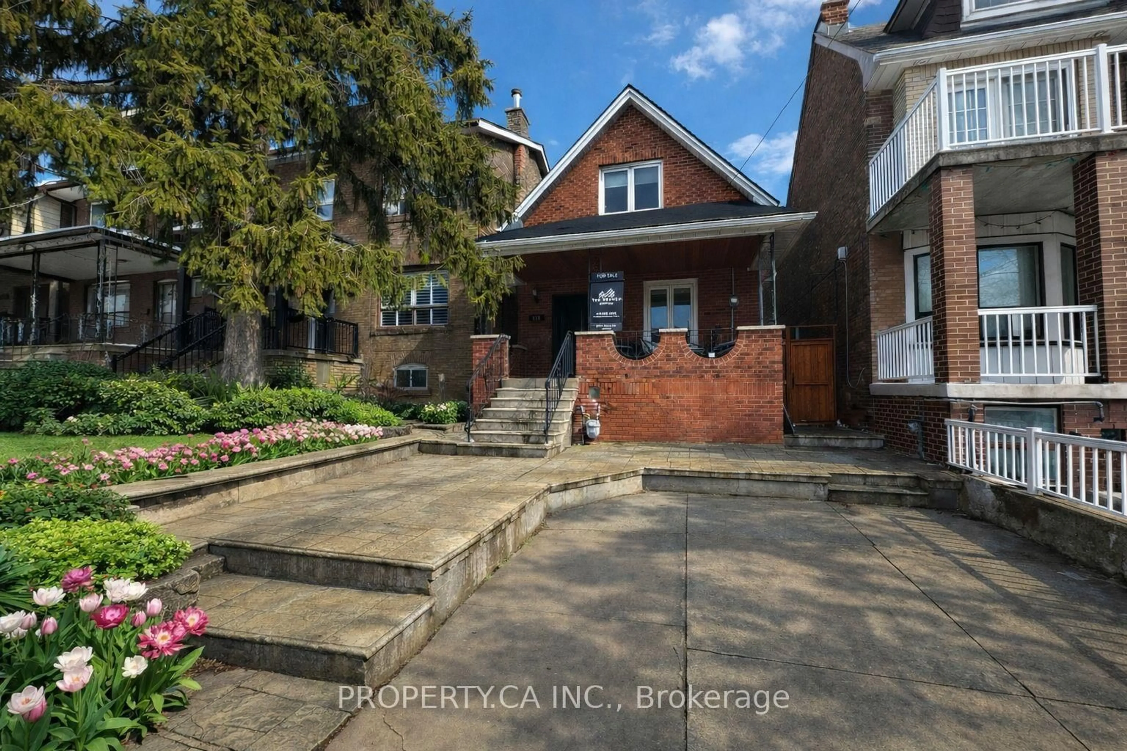 Home with brick exterior material, street for 135 Sellers Ave, Toronto Ontario M6E 3V1