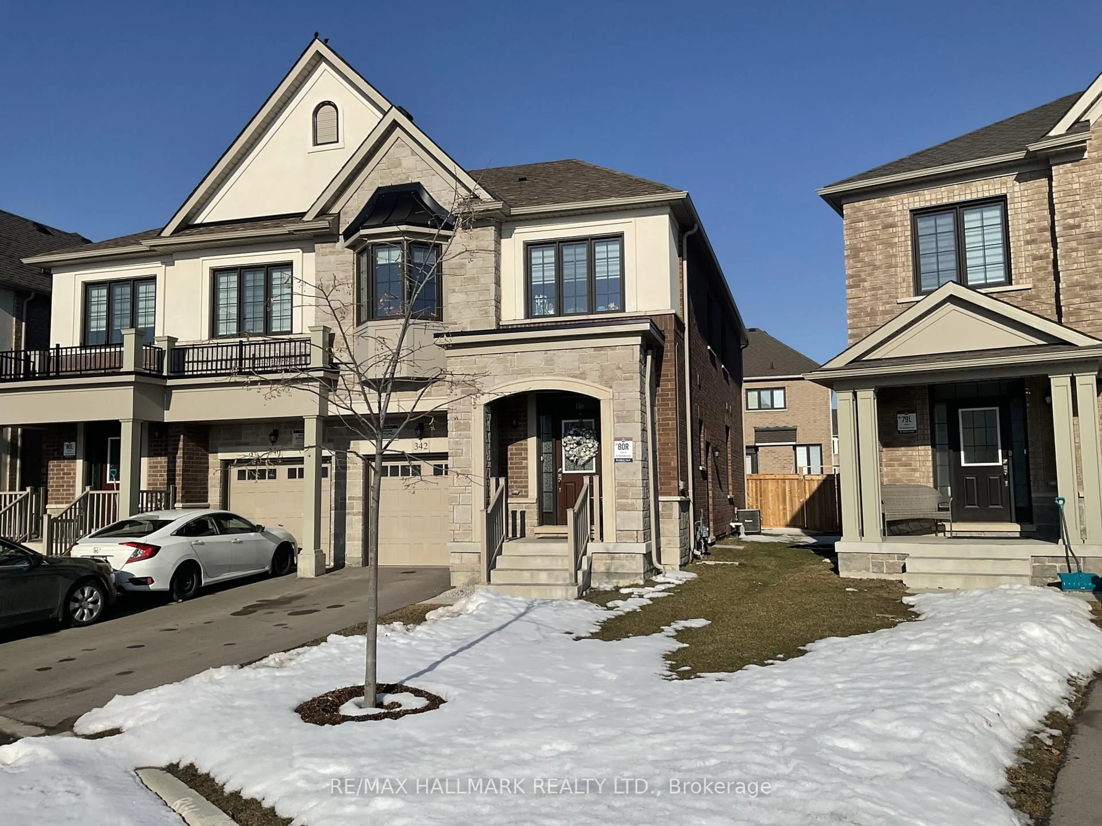 Home with brick exterior material, street for 342 Thimbleweed Crt, Milton Ontario L9E 1T2