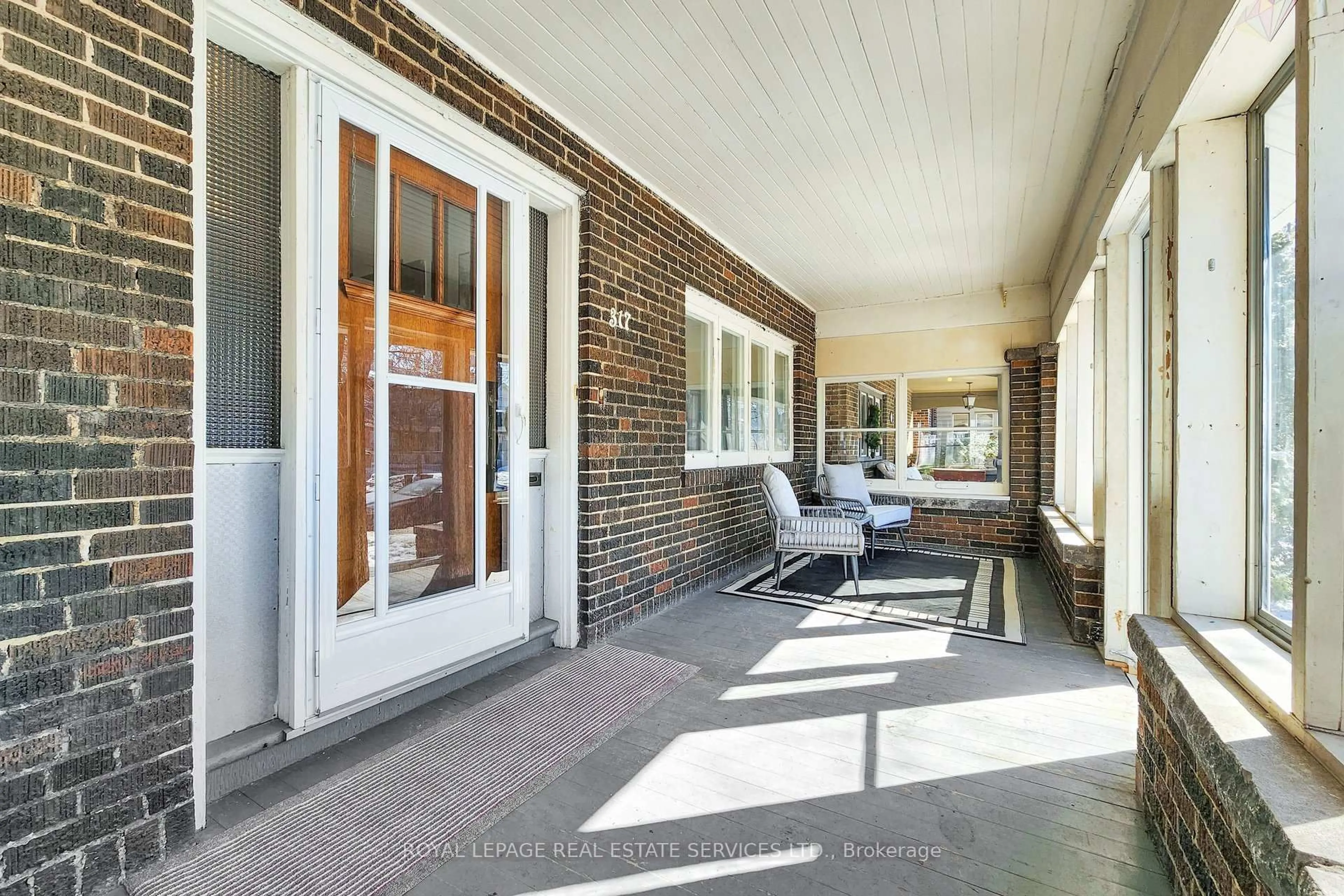 Unknown for 317 Runnymede Rd, Toronto Ontario M6S 2Y5