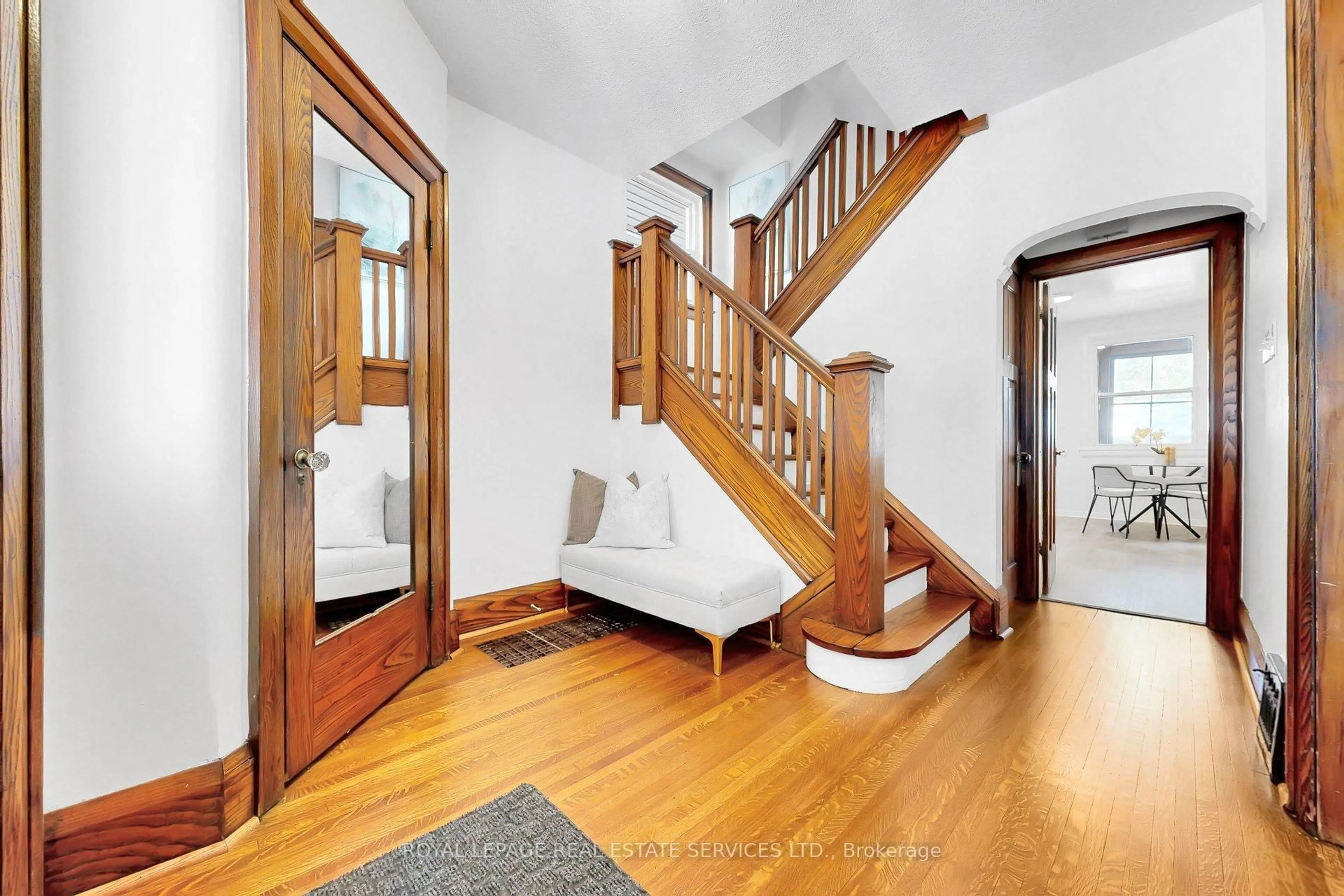 Unknown for 317 Runnymede Rd, Toronto Ontario M6S 2Y5